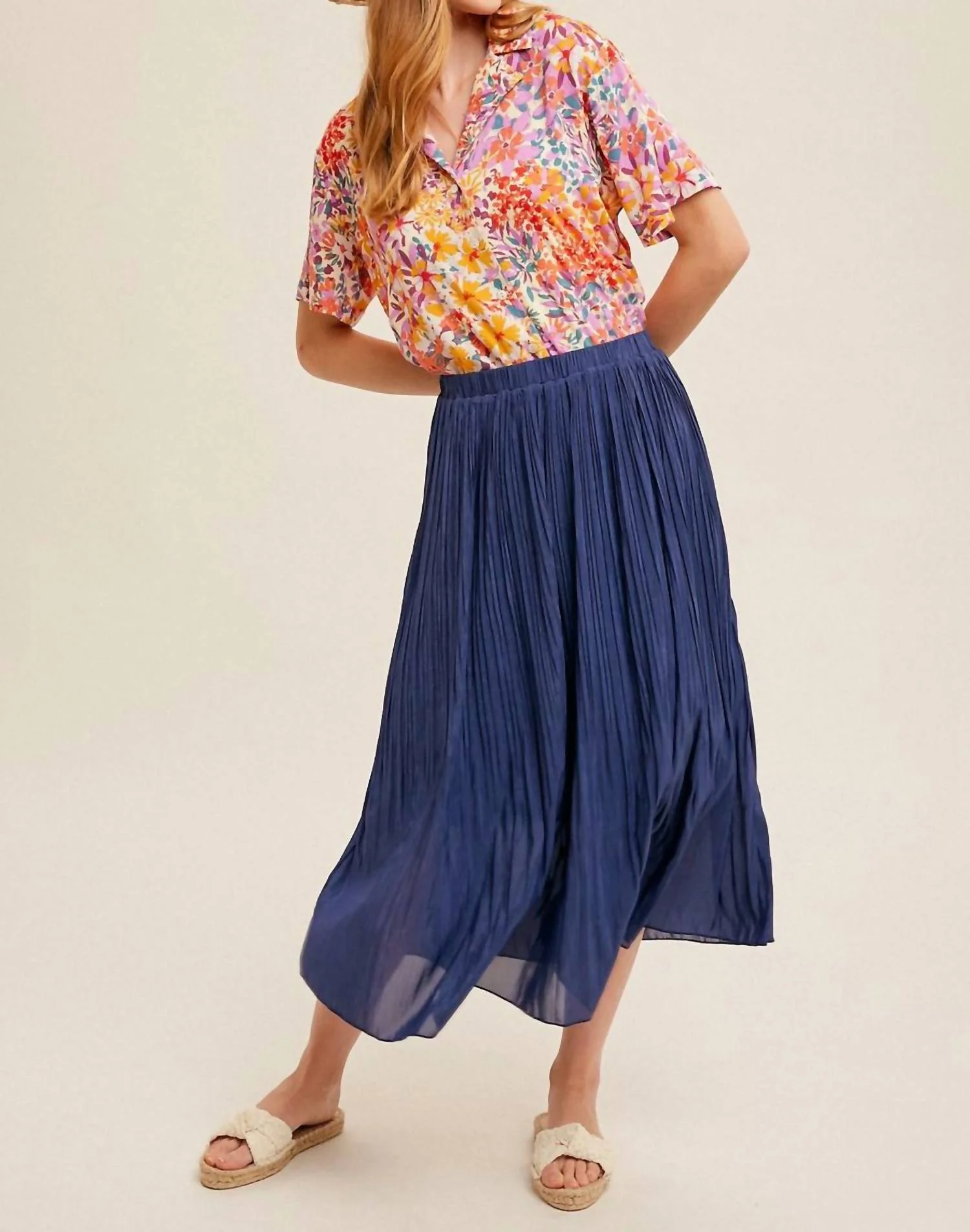 Megan Skirt In Navy