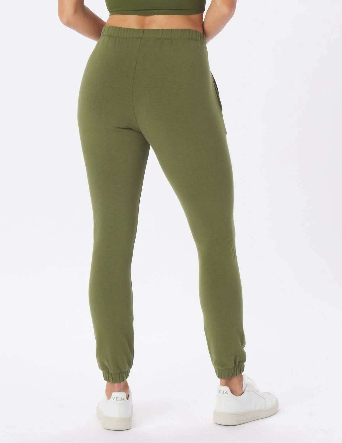 Everyday Jogger In Chive