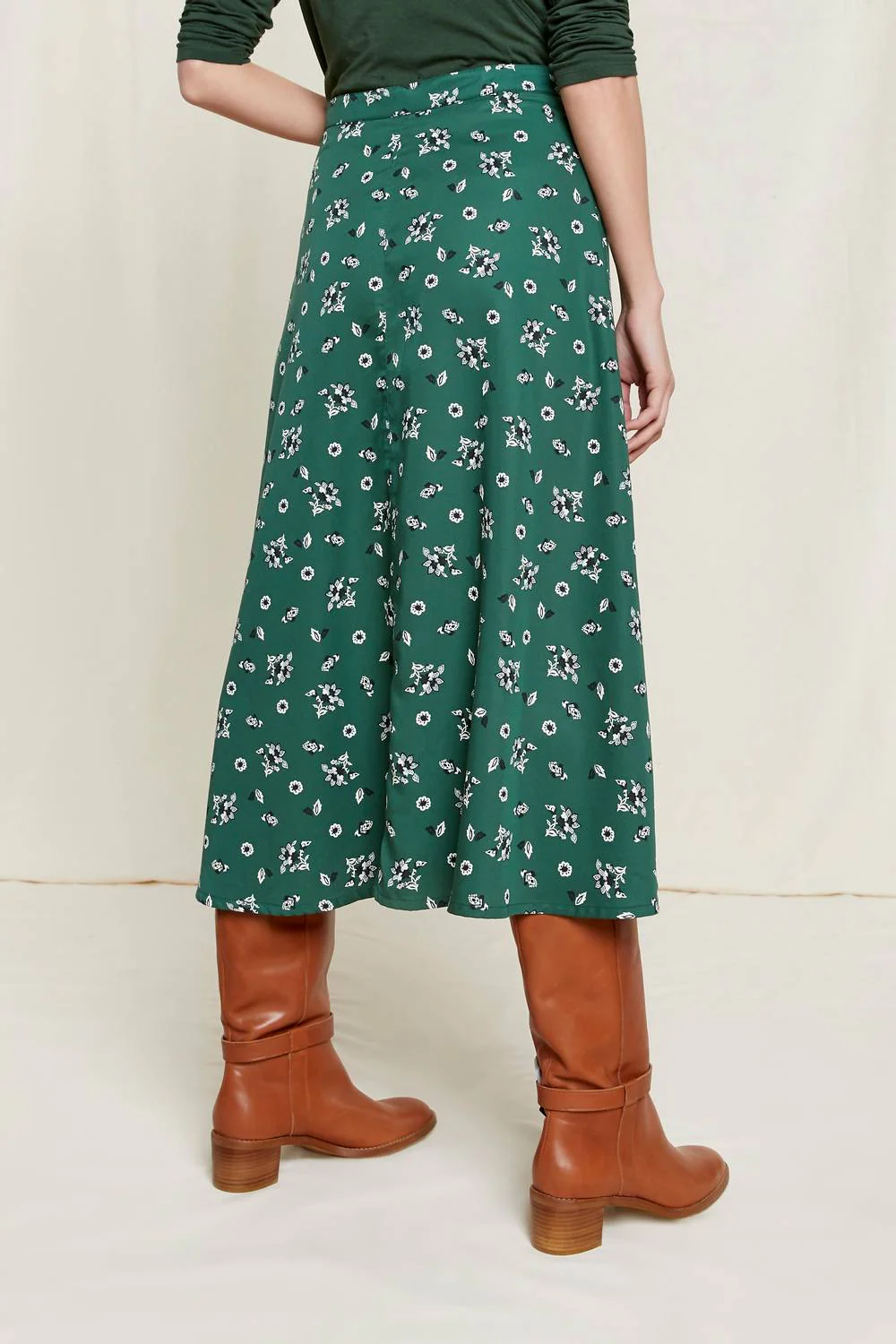 Alison Floral Skirt In Dark Green