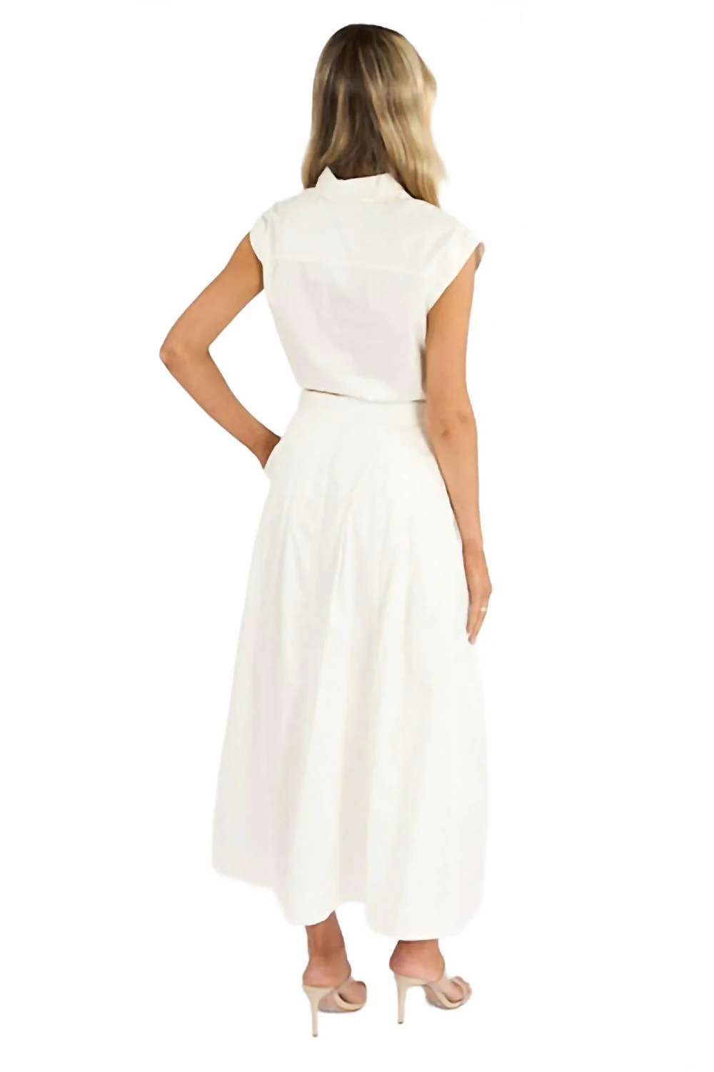 Eden Solid Button Down Skirt In White