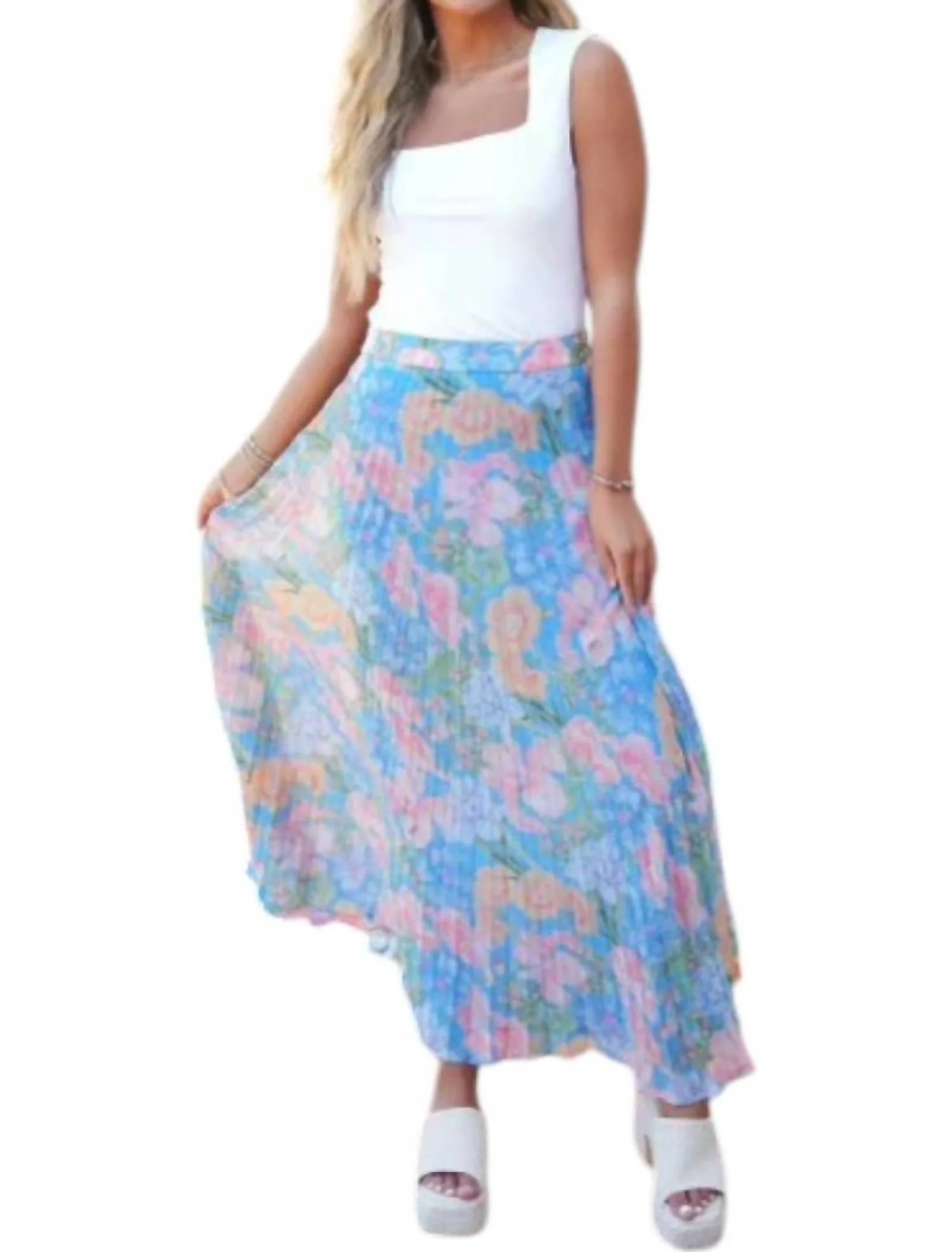 Lilly Floral Pleated Skirt In Blue