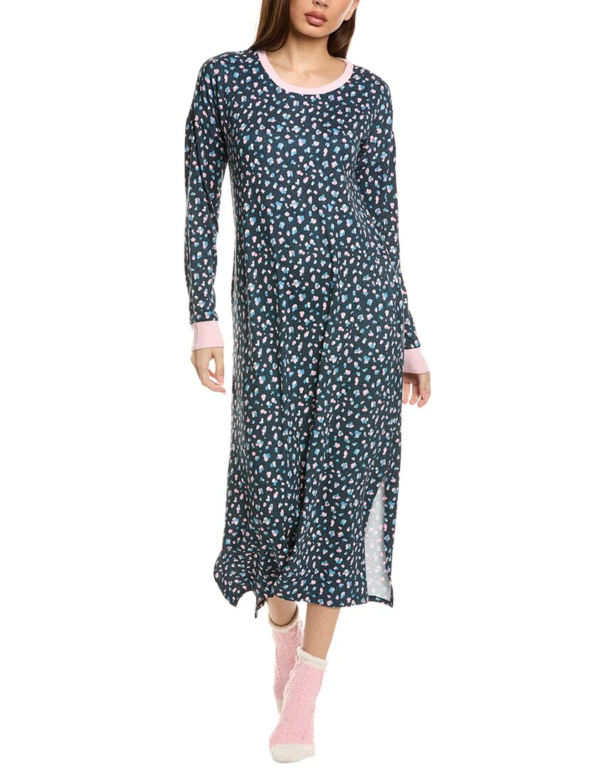 DKNY Lounger & Fuzzy Grip Sock Set