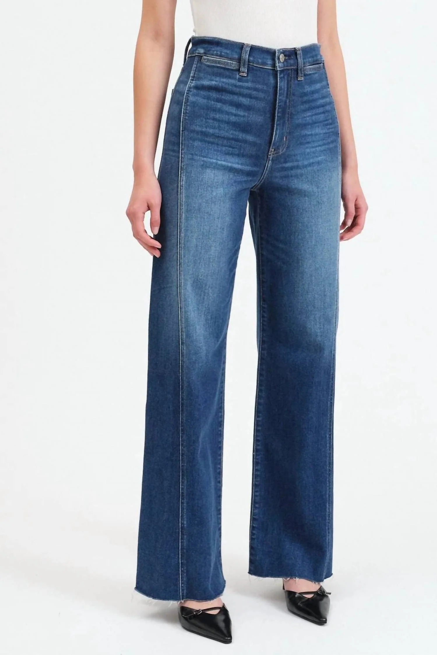 Far Out Straight Leg Jean In Waterfall