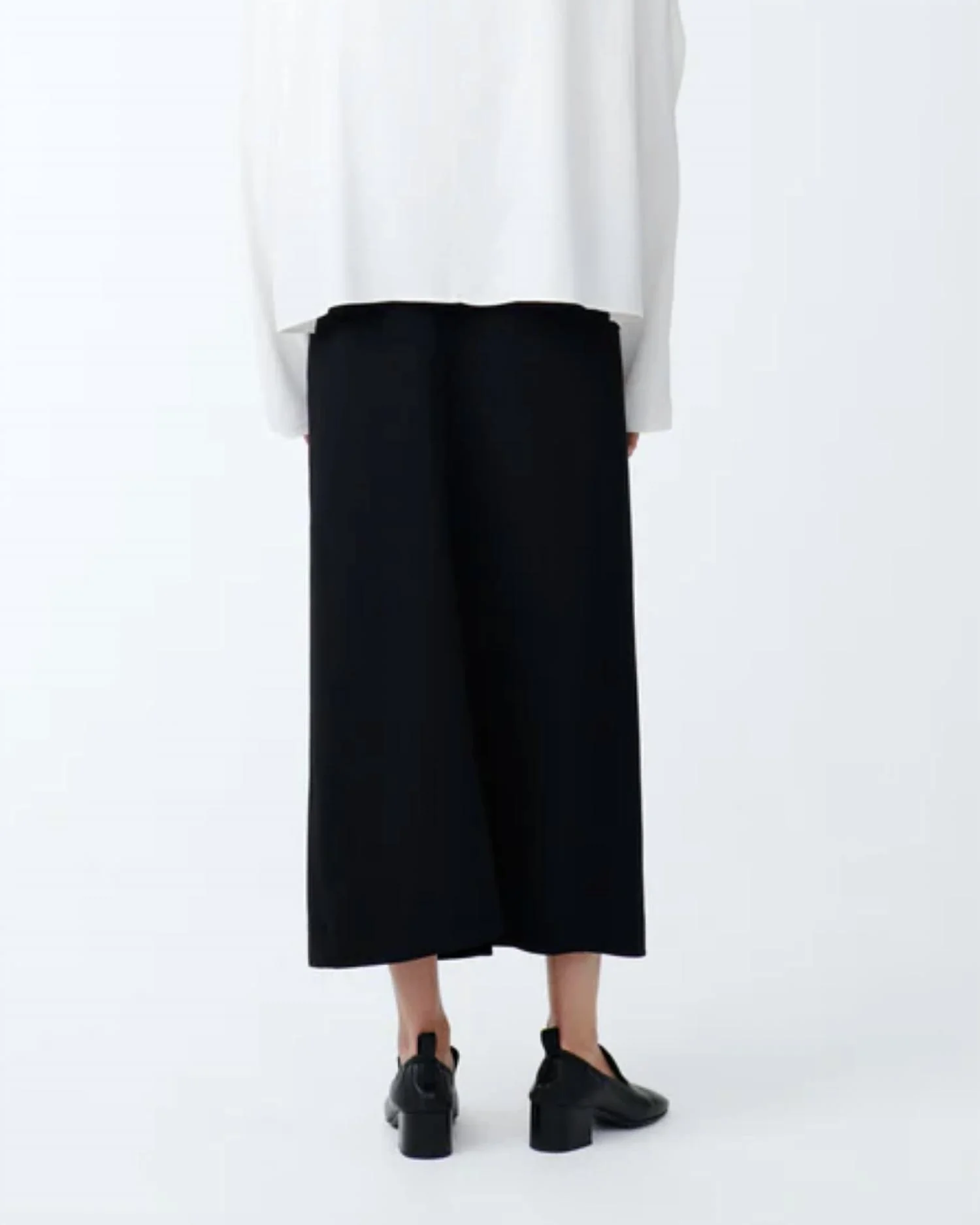 Leland Skirt In Black