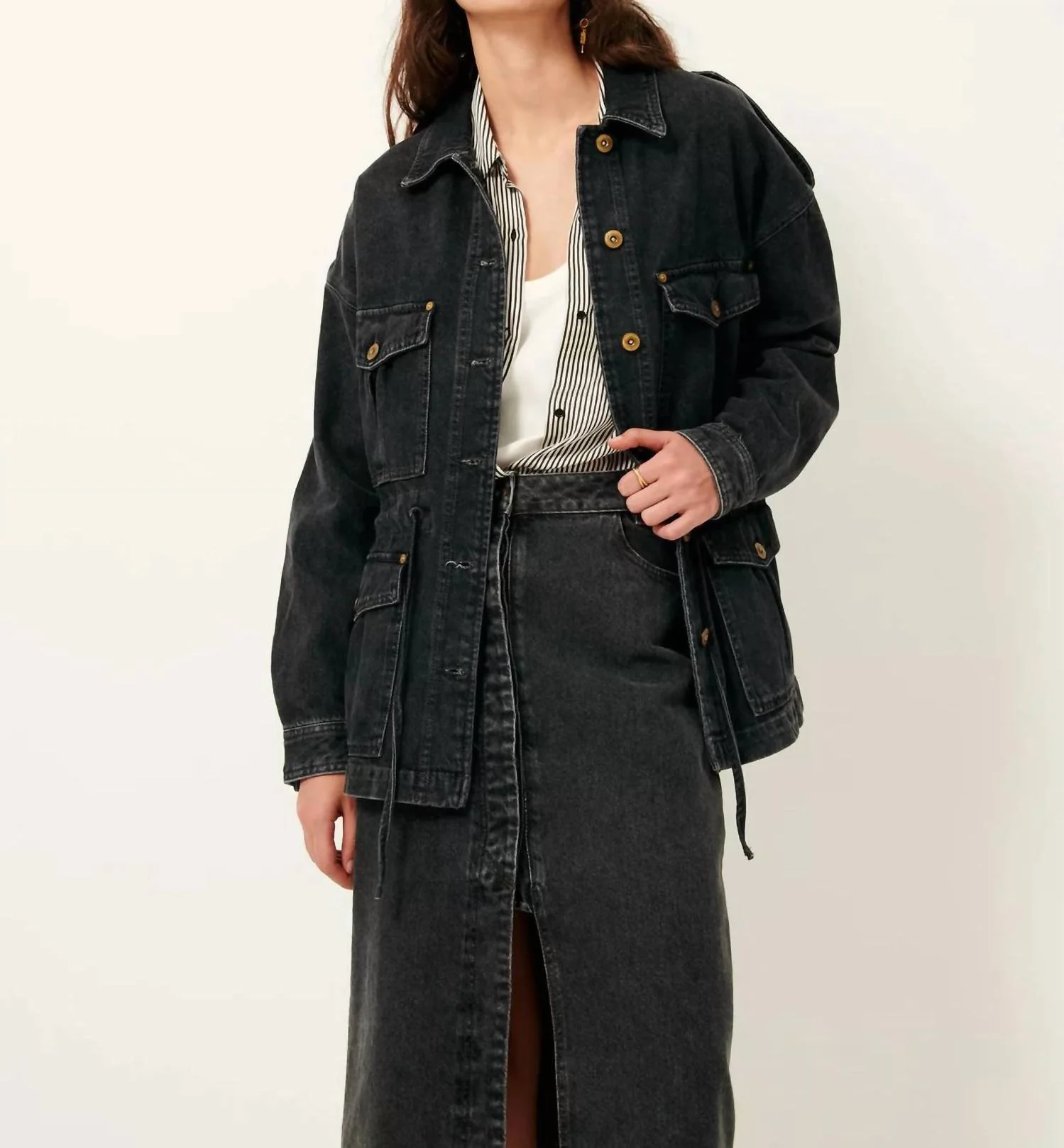 Amadeo Midi Length Pencil Skirt In Stonewash Denim