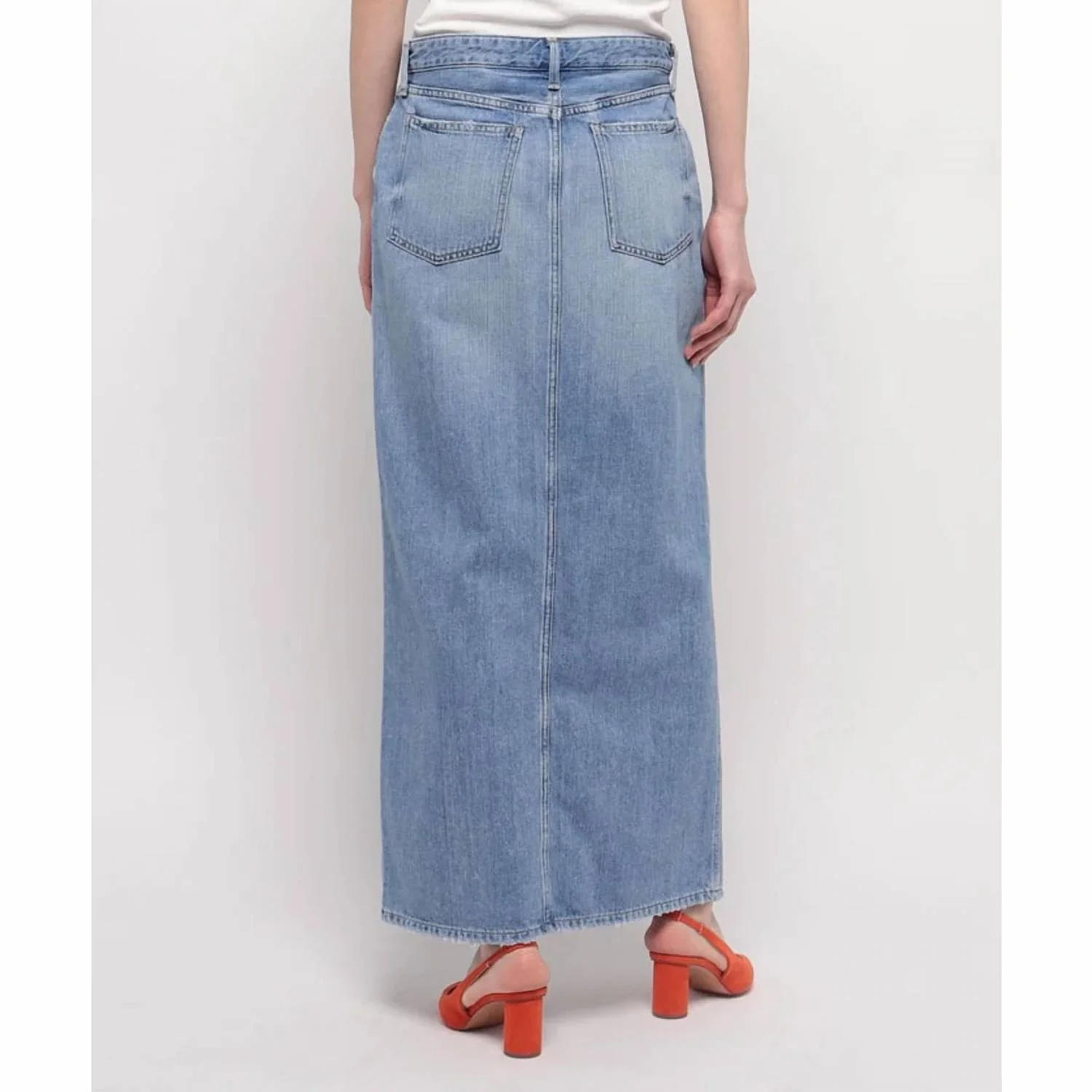 Cameron Skirt In Kita - Air Light