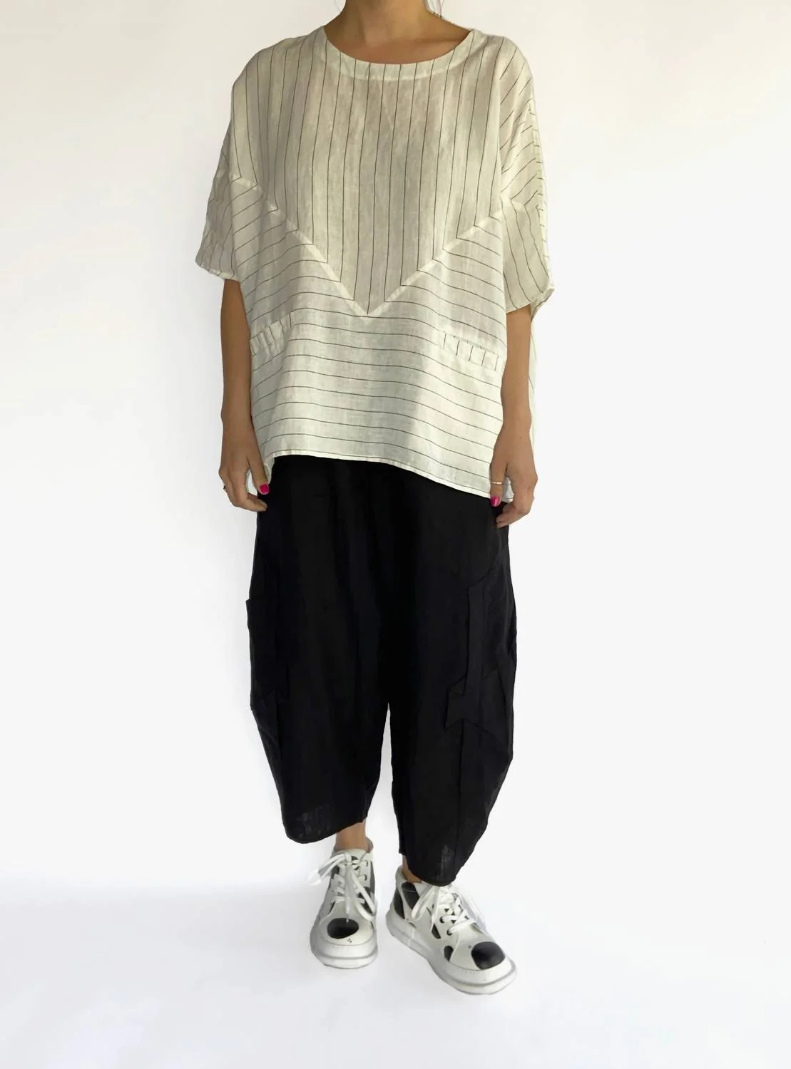 Linen Drawstring Pants In Black