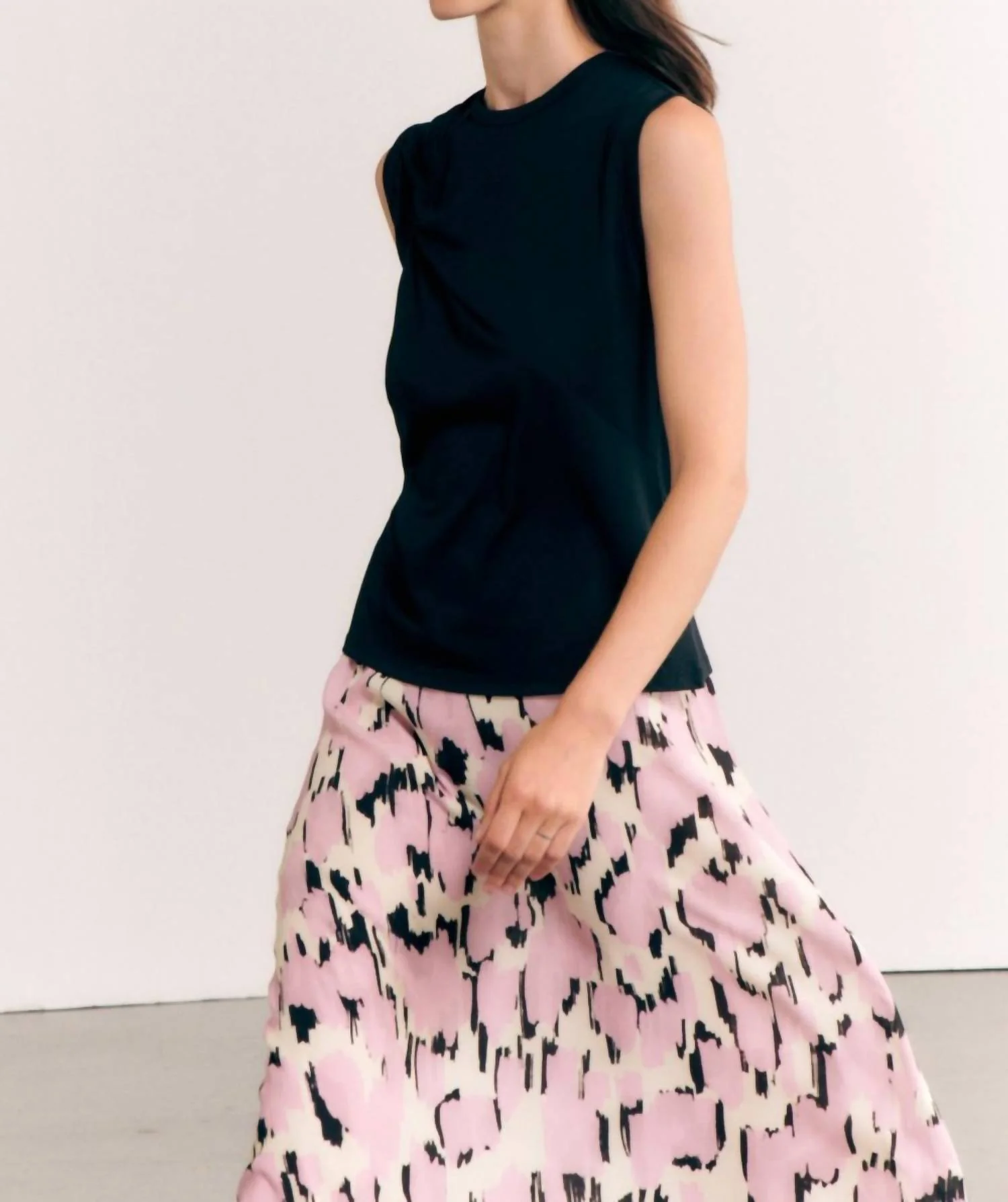 Abstract Skirt In 7157 Pink