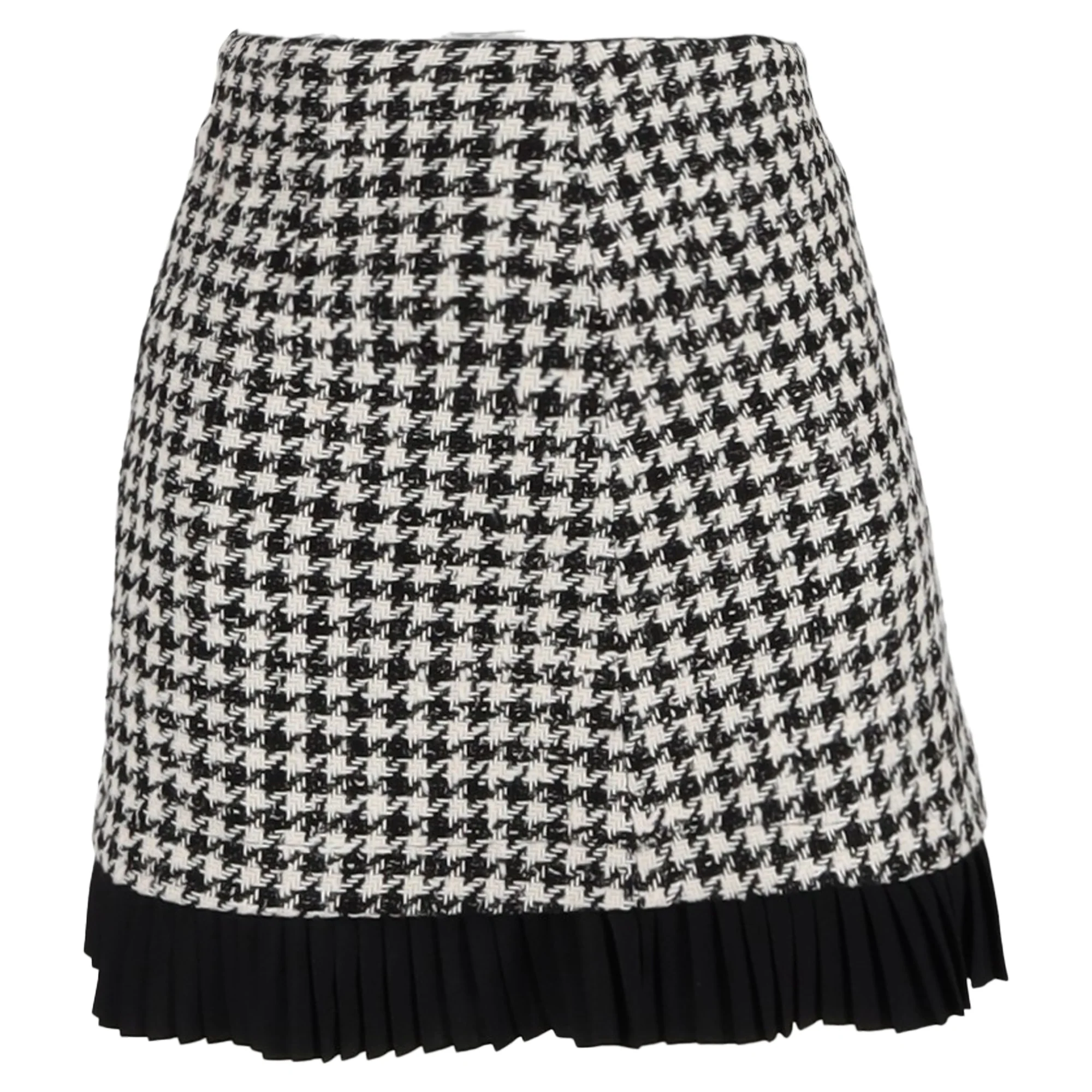 Sandro Paris Houndstooth Mini Skirt in Black Wool Tweed