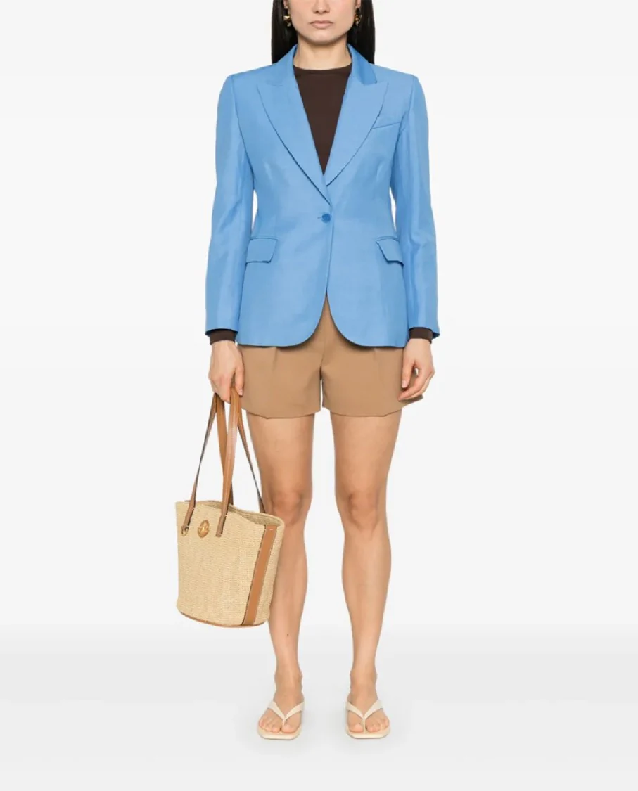 Tailored Single-Breasted Blazer With Notched Lapel