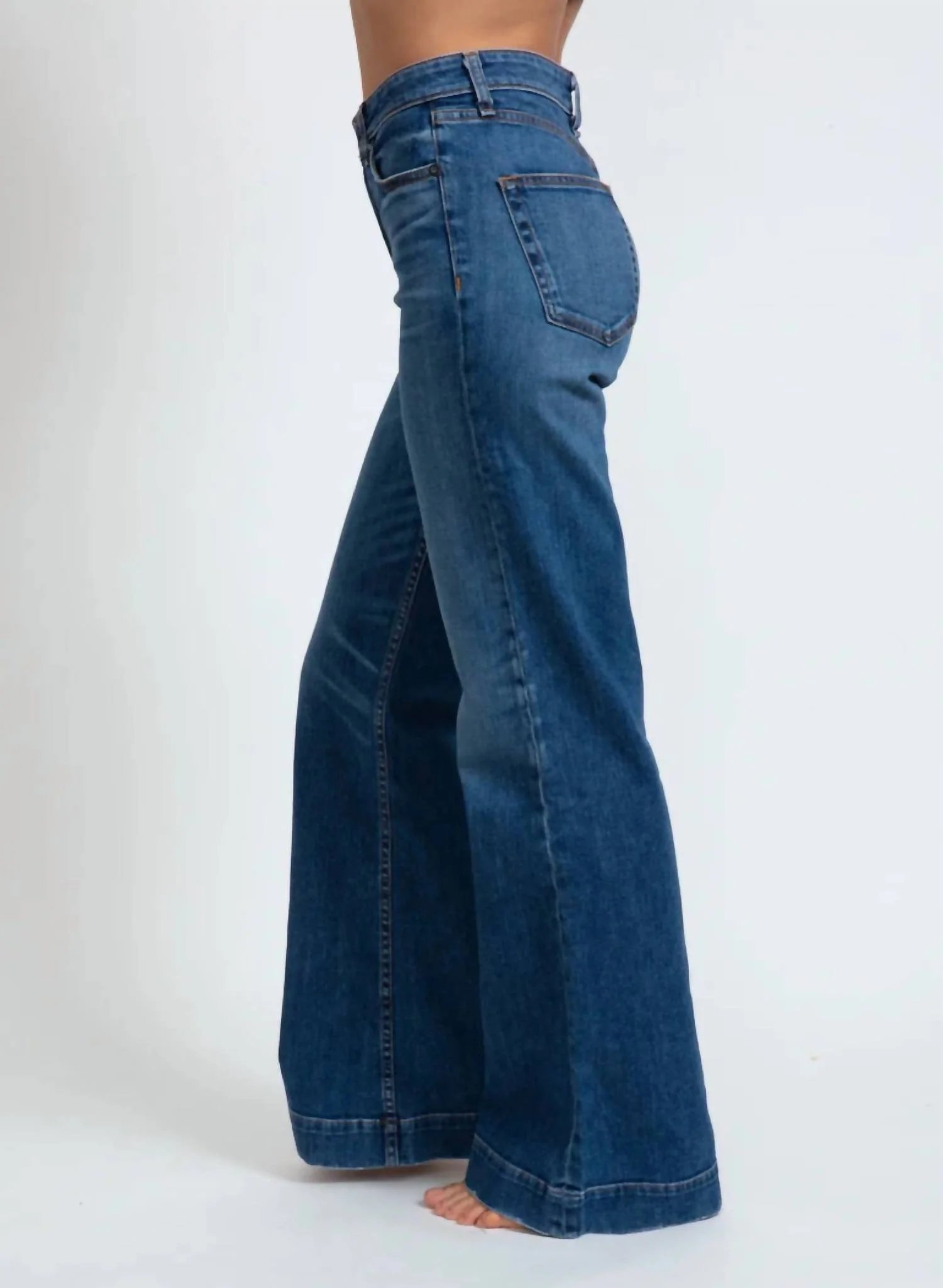 Juniper Wide Leg Jeans In Auburn