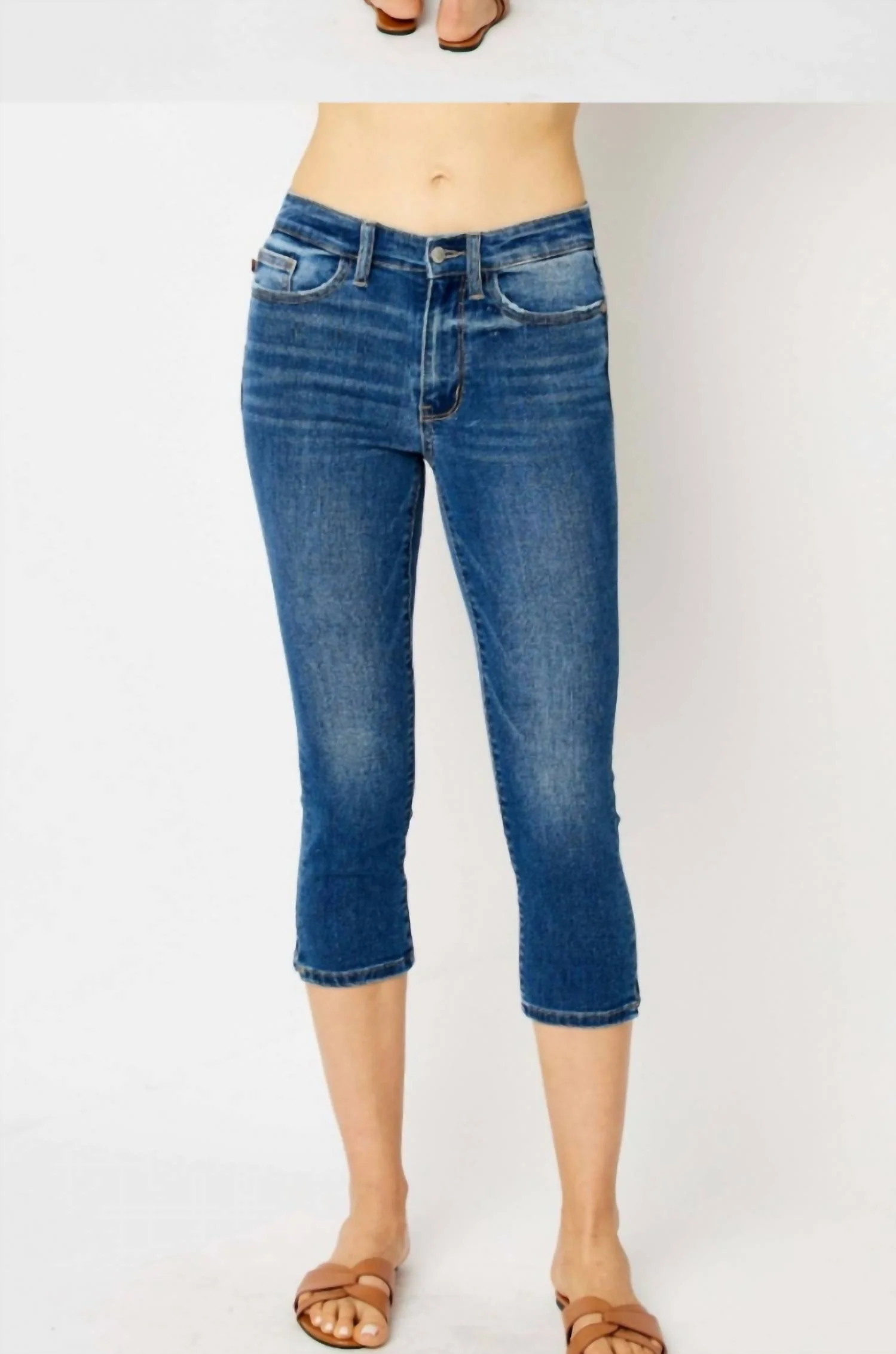 Summer Lovin Midrise Capri In Blue