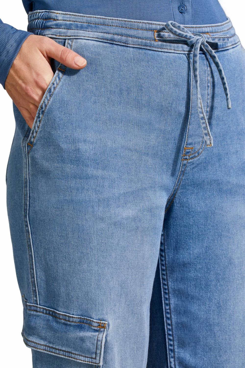 Audrey Cargo Joggers In Blue