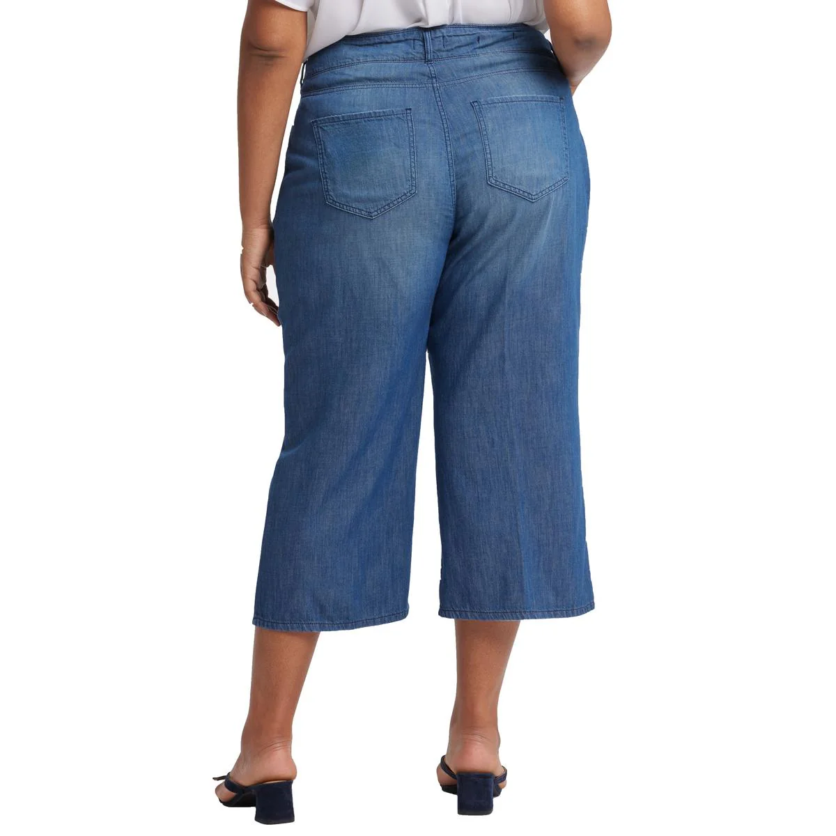 Plus Brigitte Womens Pocket Denim Capri Jeans