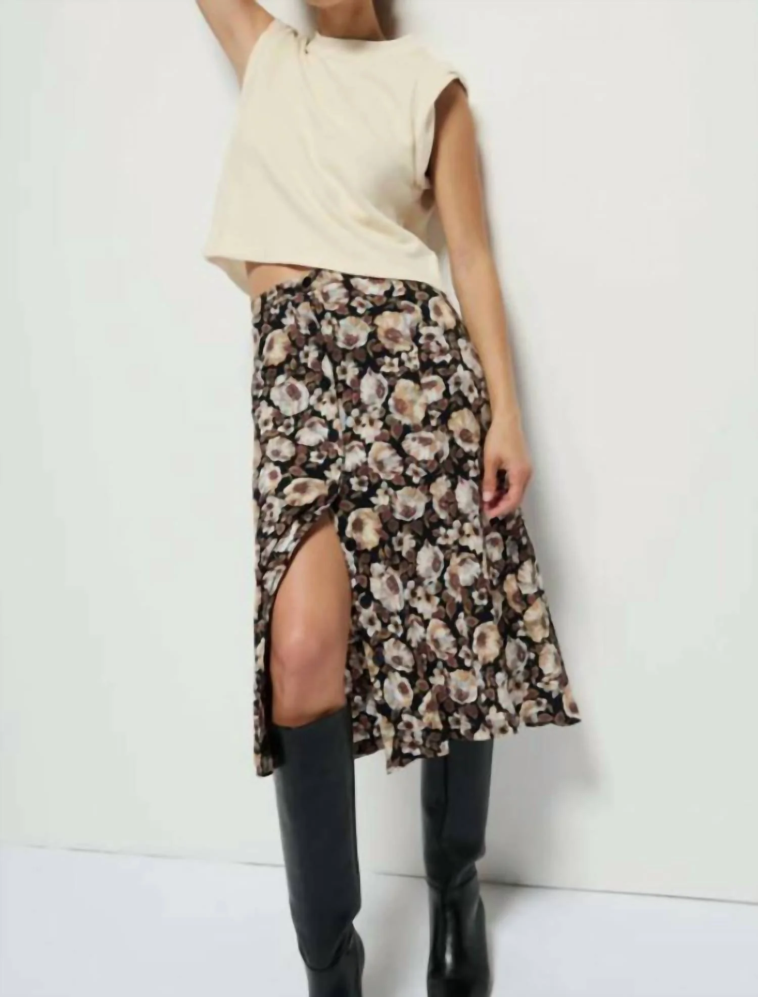 Belinda Skirt In Night Floral