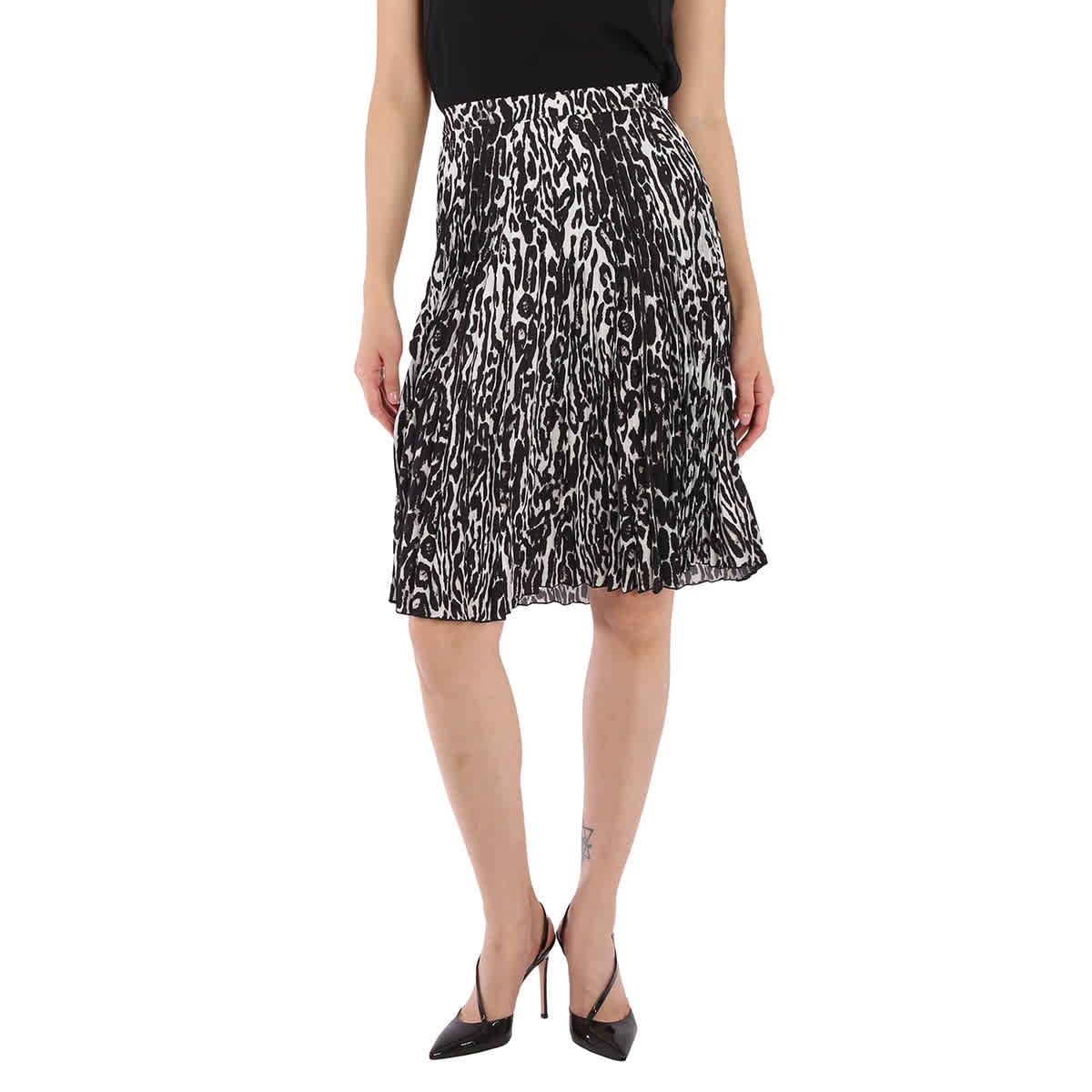 Burberry Monochrome Leopard Print Fluid Pleated Skirt