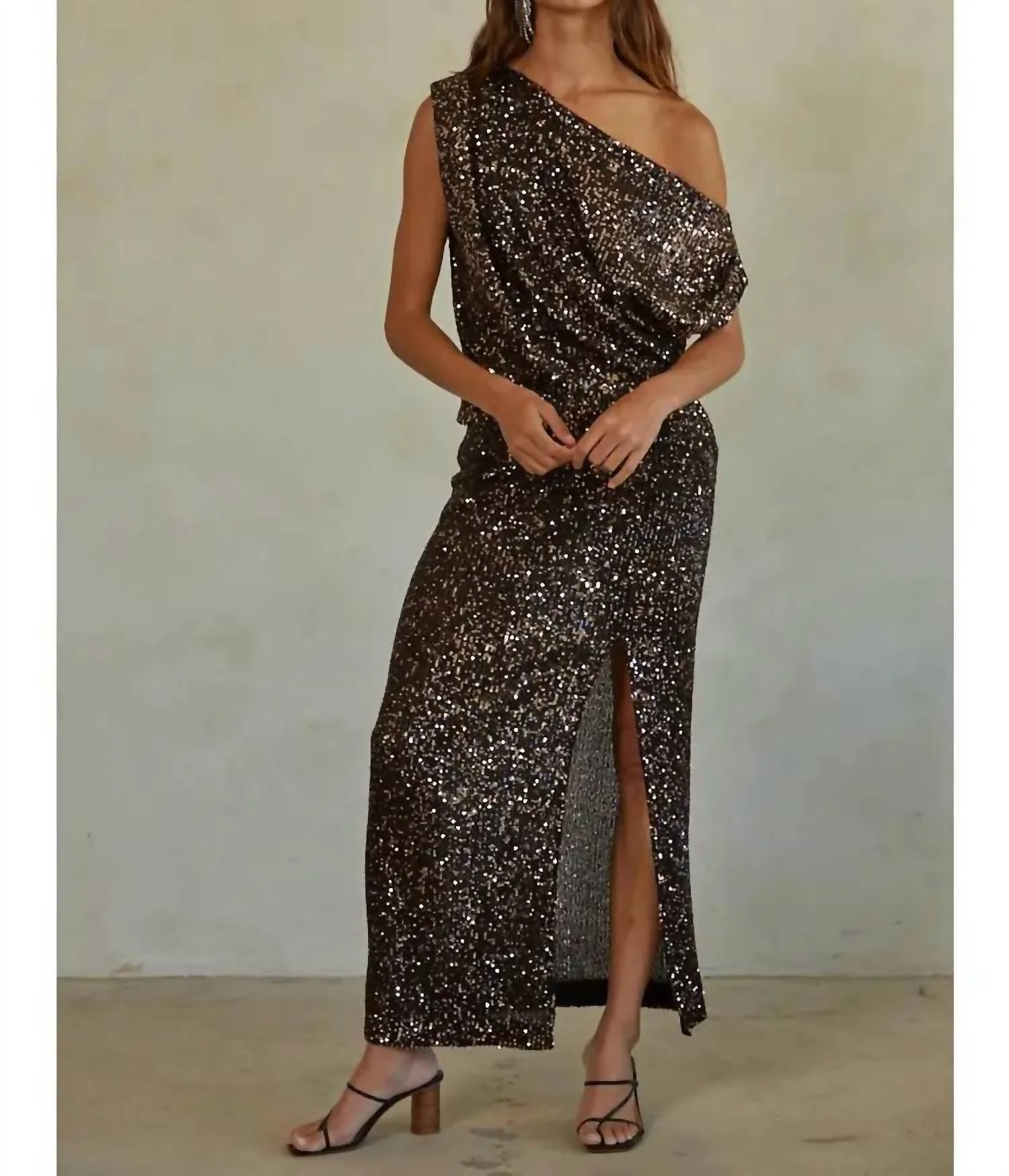 Night Out Midi Skirt In Black