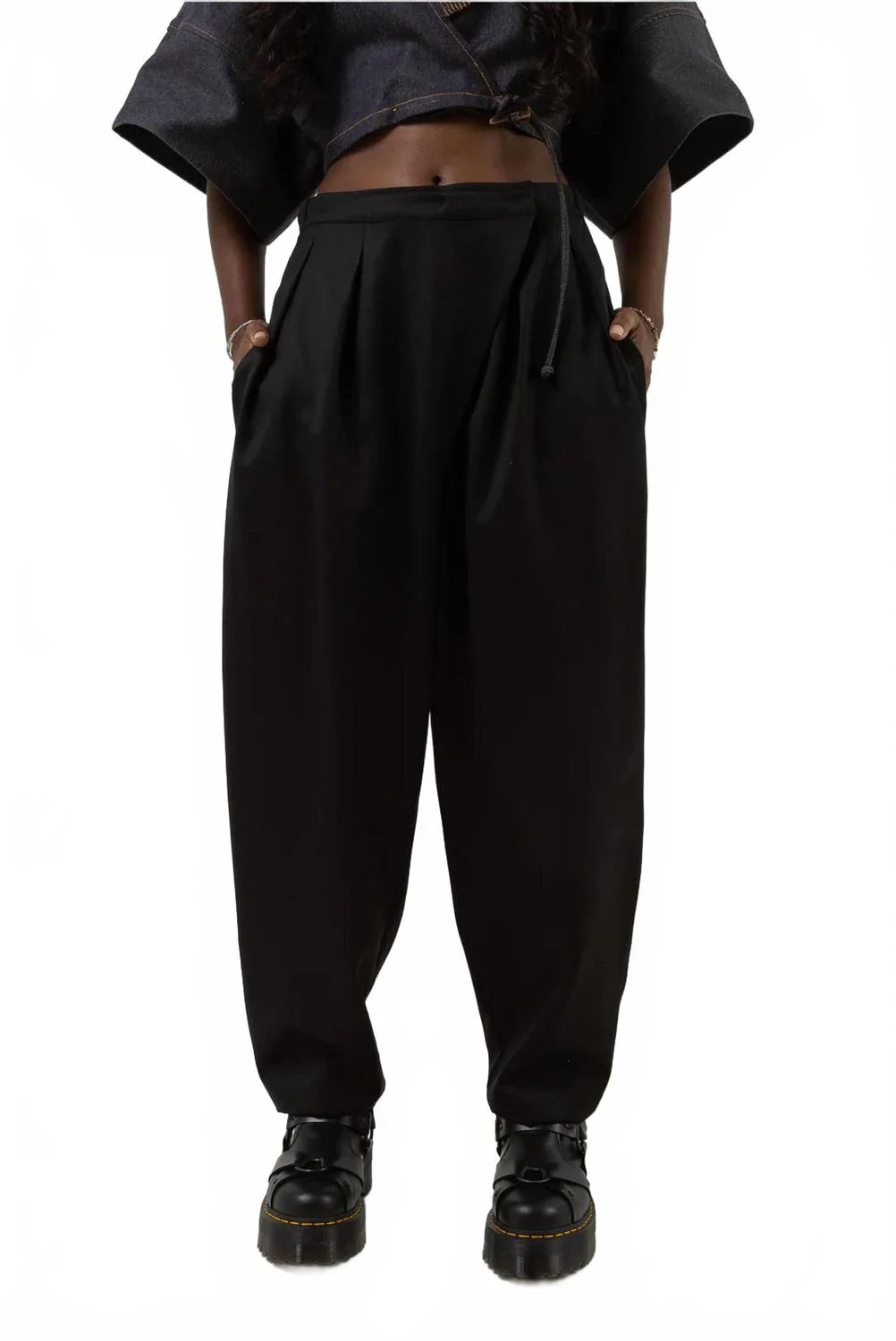 Julius Wool Trousers In Black