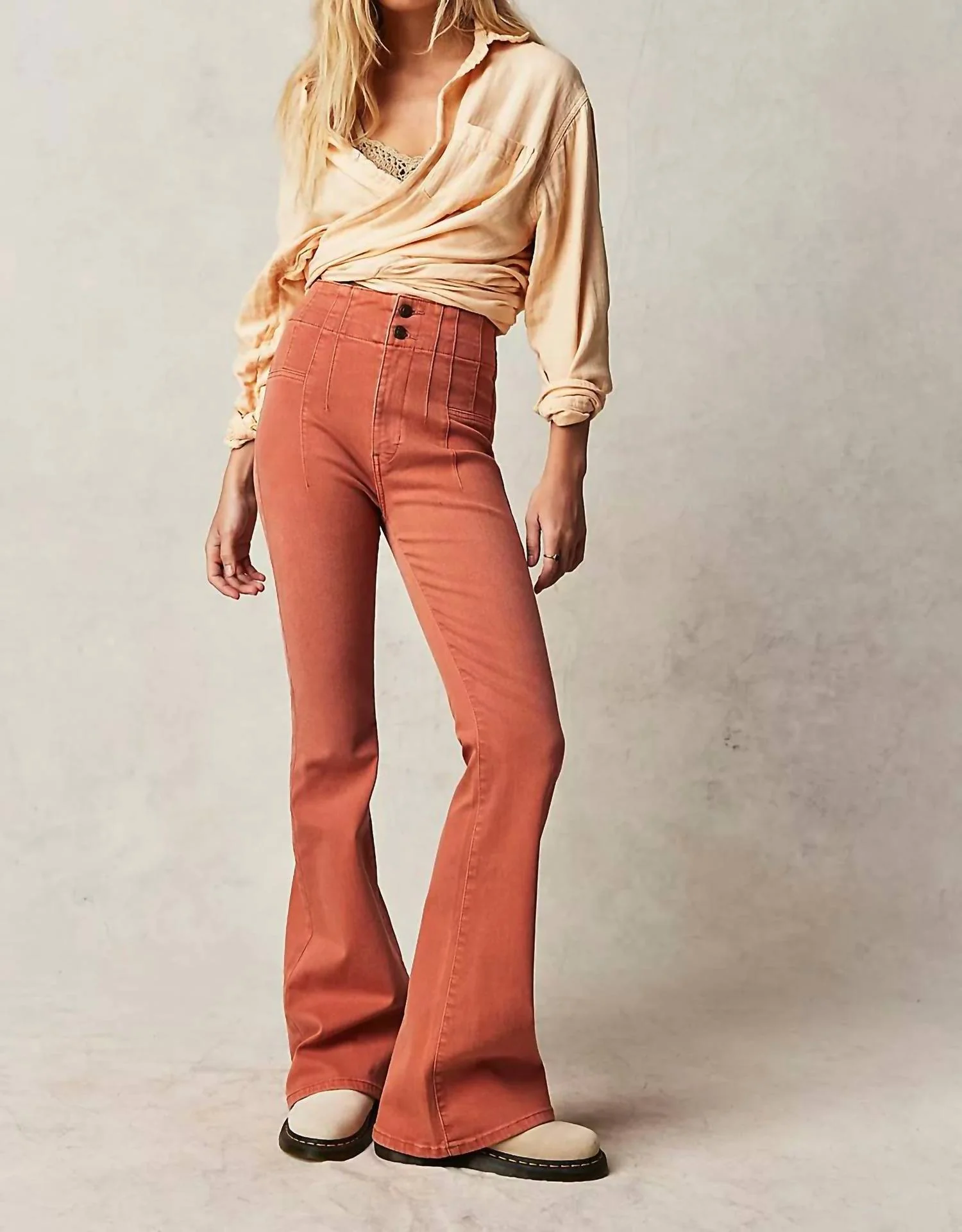 Jayde Flare Jeans In Apricot Brandy