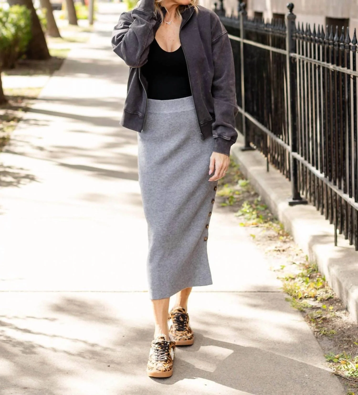 Ribbed Sweater Maxi Skirt In Charcoal
