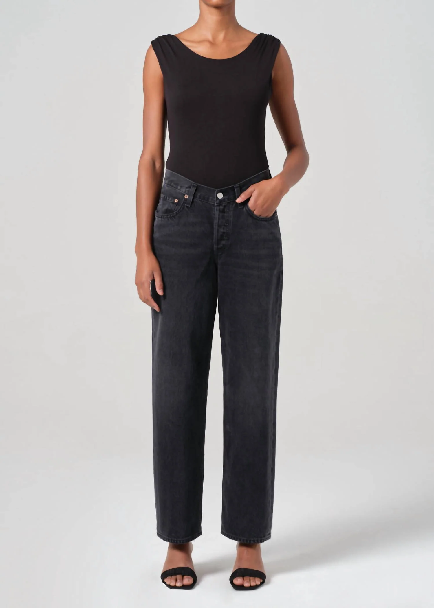 V-Waist Baggy Jean In Hitch