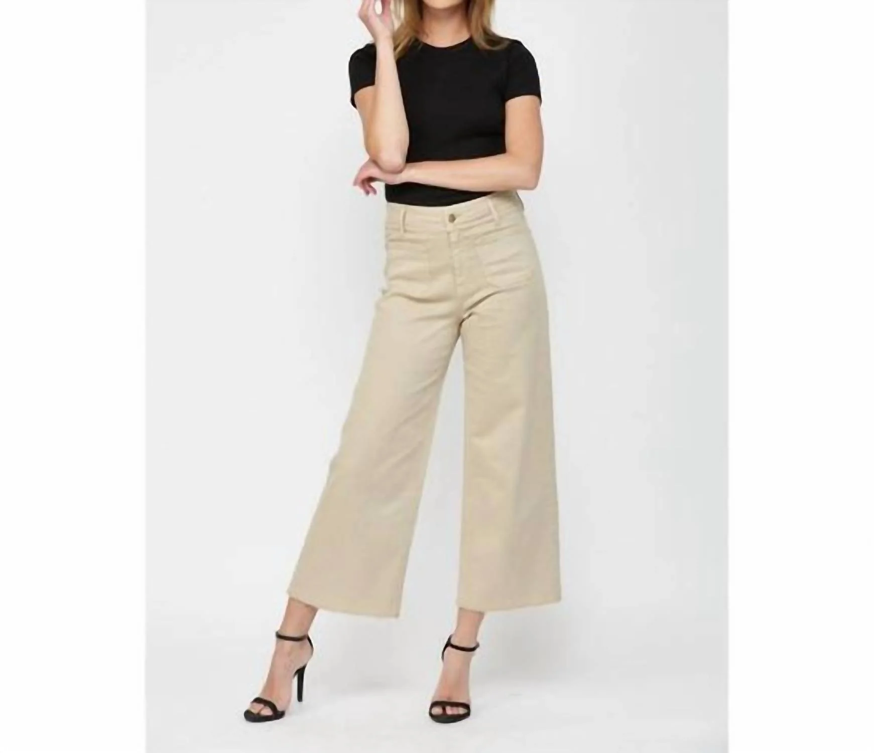 Cropped Wide Leg Pants In Beige