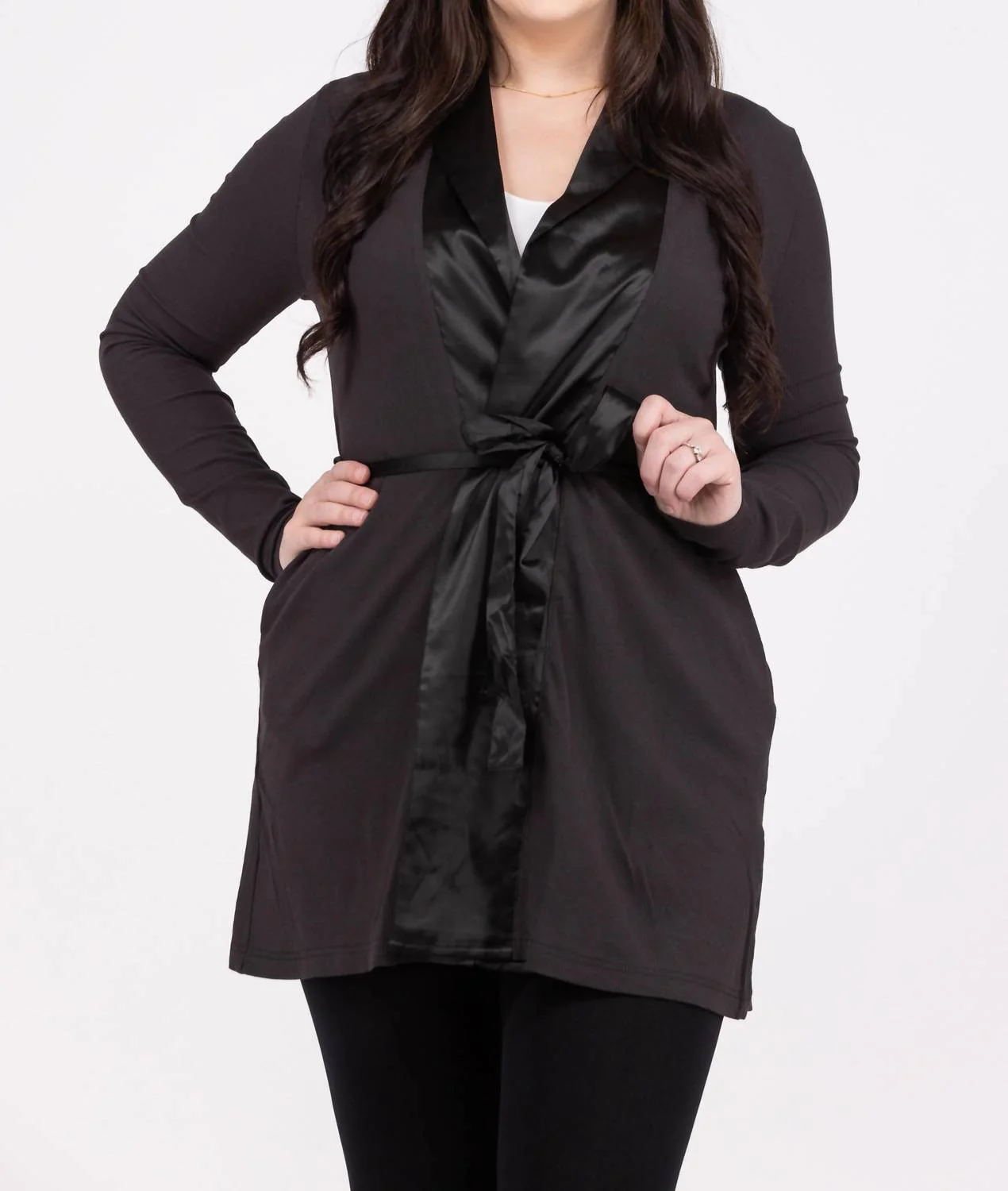 Classic Slumber Satin Trim Robe In Black