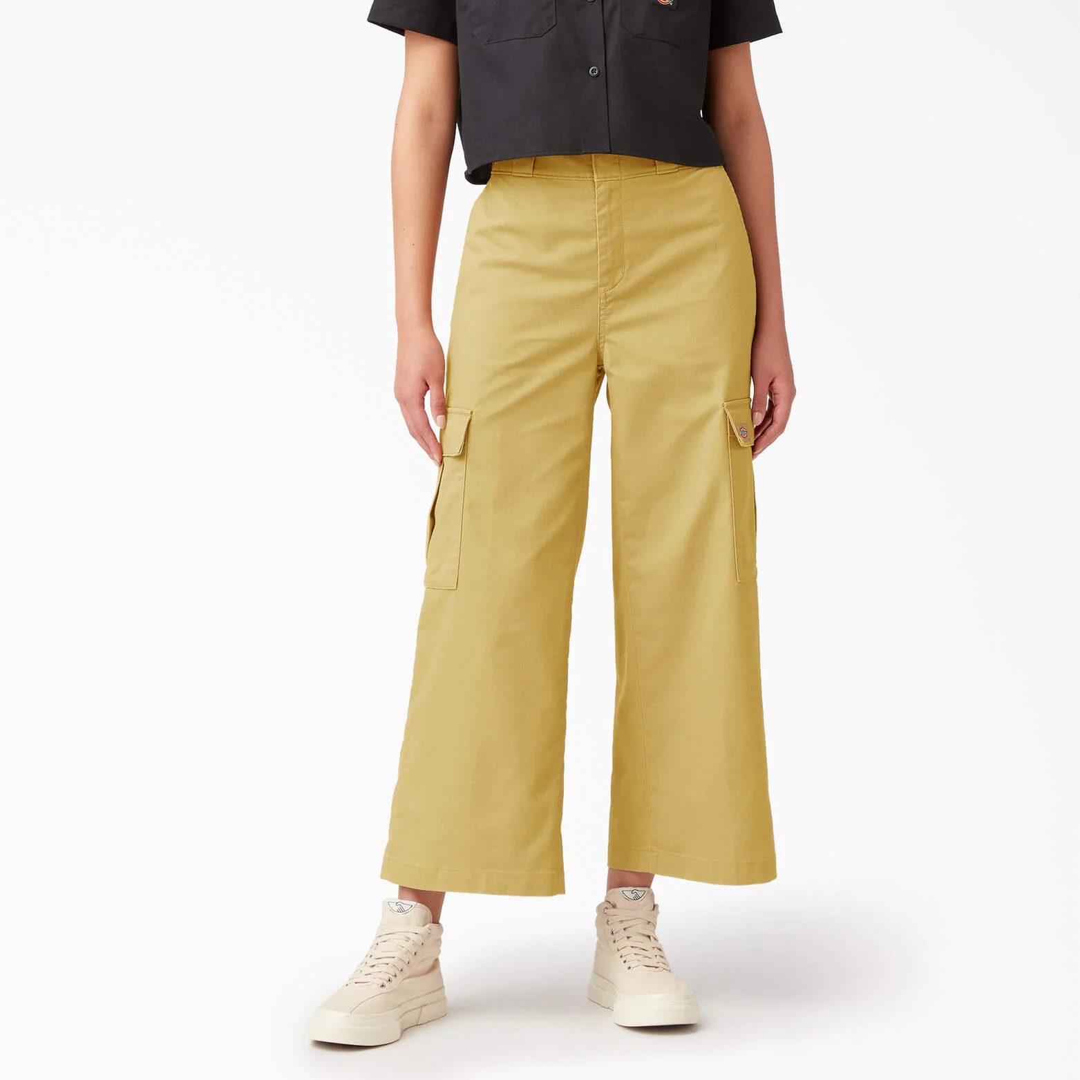 Dickies Women’s Twill Crop Cargo Pants