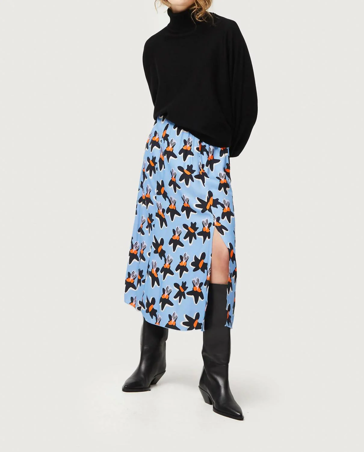 Calatea Midi Skirt In Blue