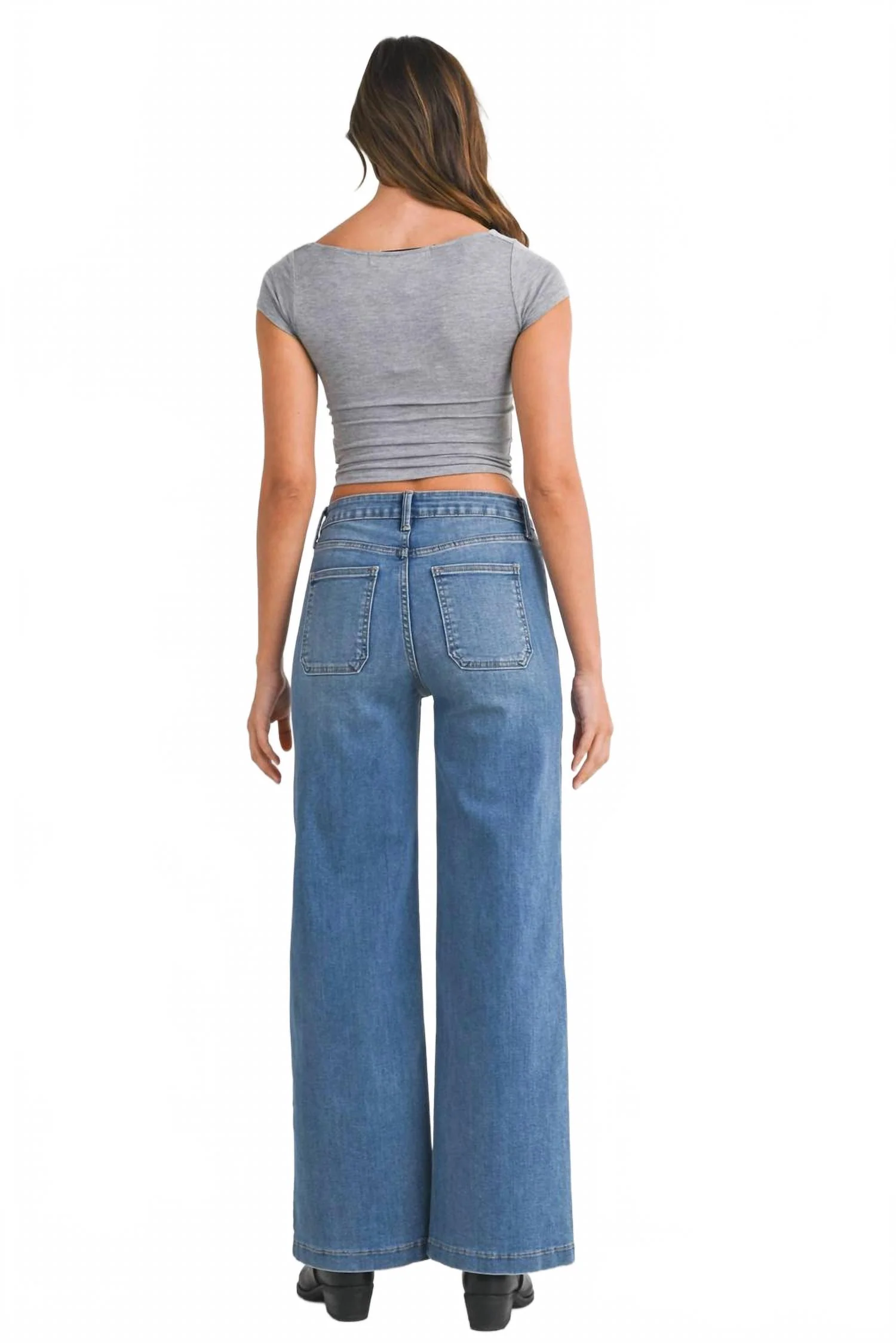 Mini Patch Pocket Wide In Medium Denim