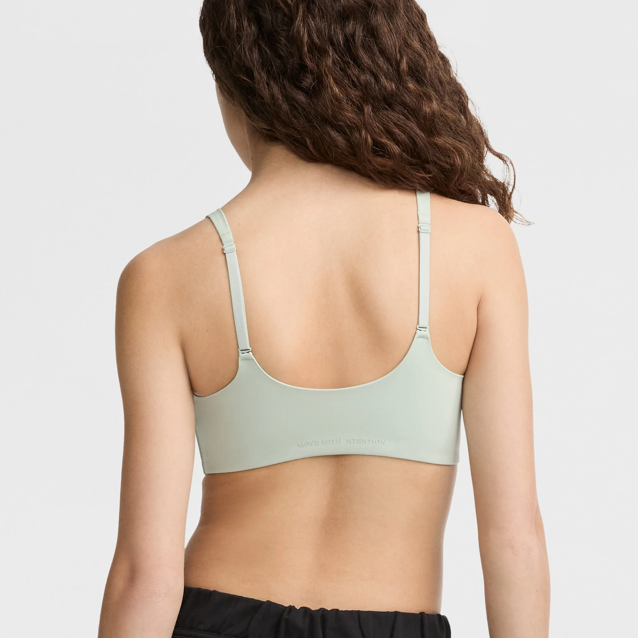 Everyday Sports Bra, Airform Cups, Move With Intention