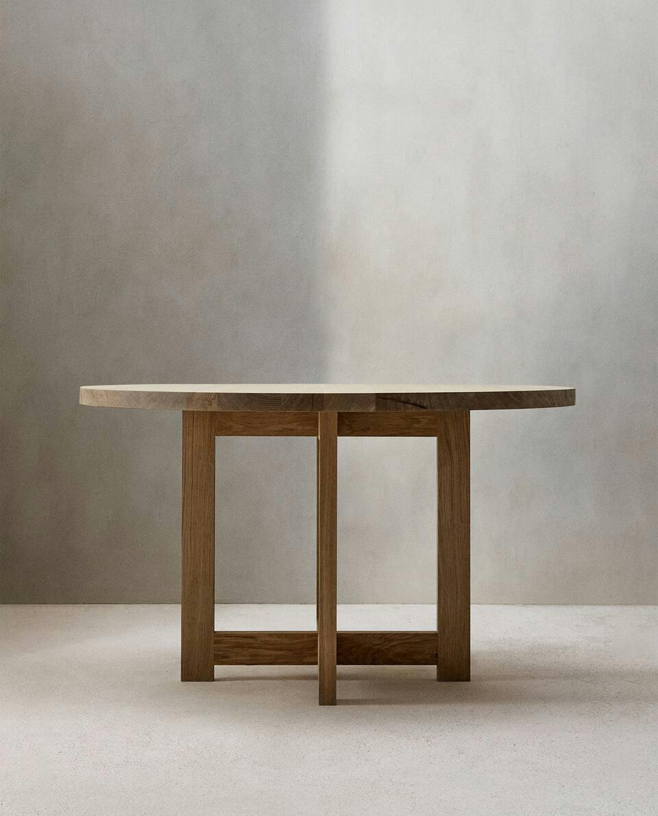 TABLE 02