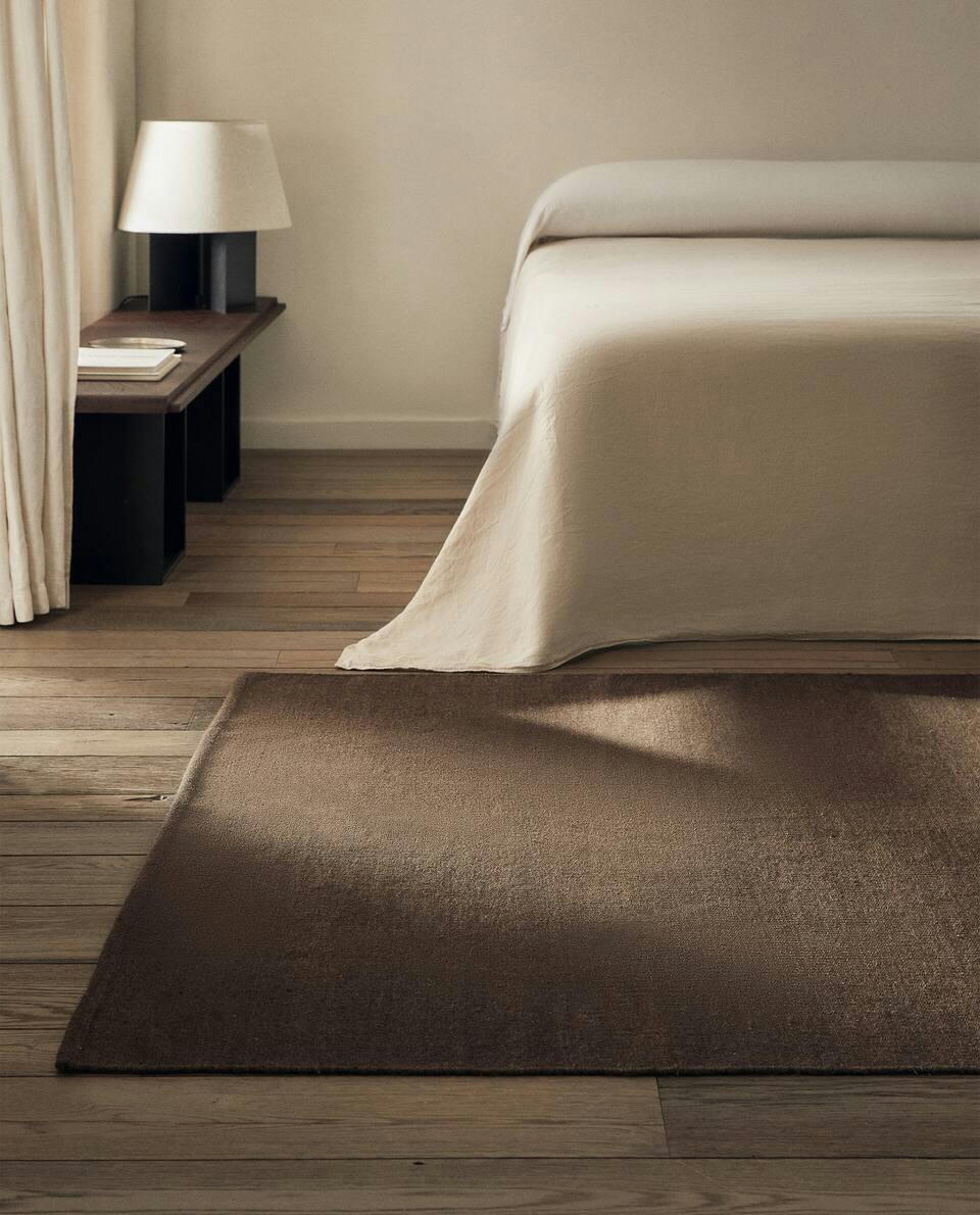 WOOL AND COTTON RUG