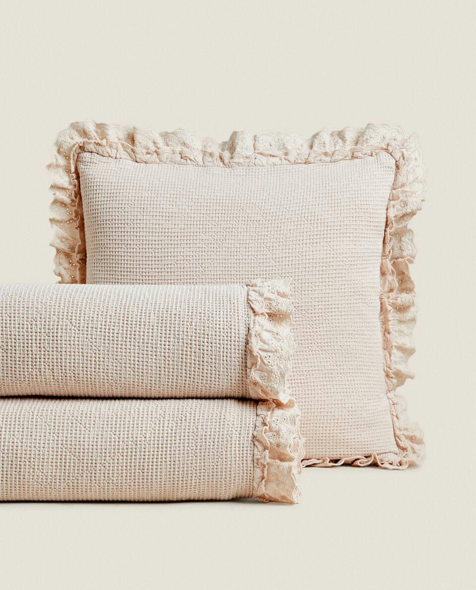 JACQUARD COTTON BEDSPREAD