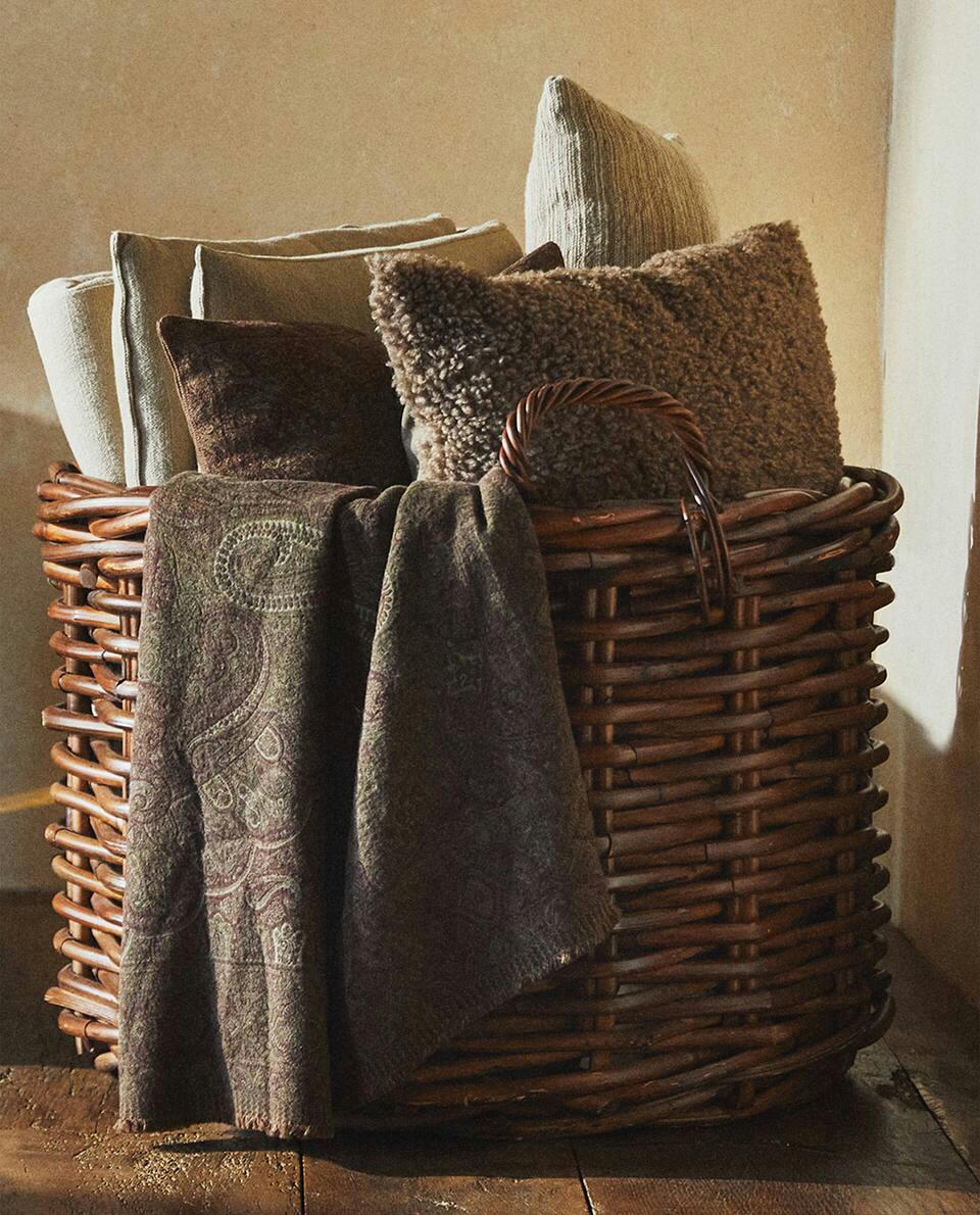 LARGE CHUNKY RATTAN BASKET