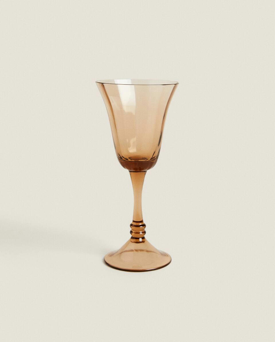 GLASS WITH BASE