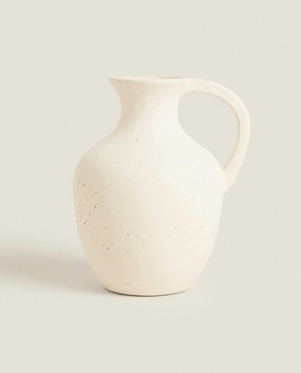 CERAMIC VASE WITH HANDLE