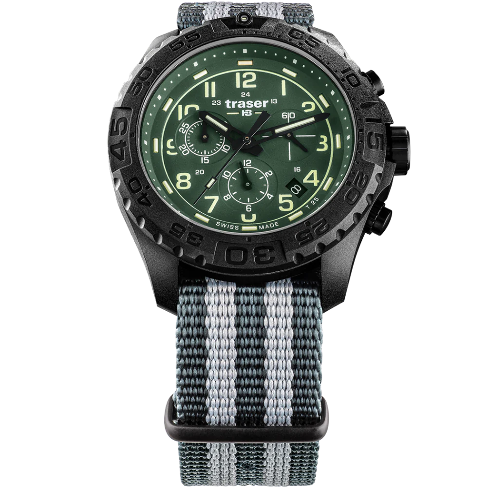 Zegarek męski Traser P96 Outdoor Pioneer Evolution Chrono Green - 109048