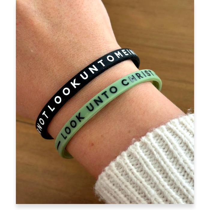 Look Unto Christ 2025 LDS Youth Theme Silicone Bracelets, Set of Two