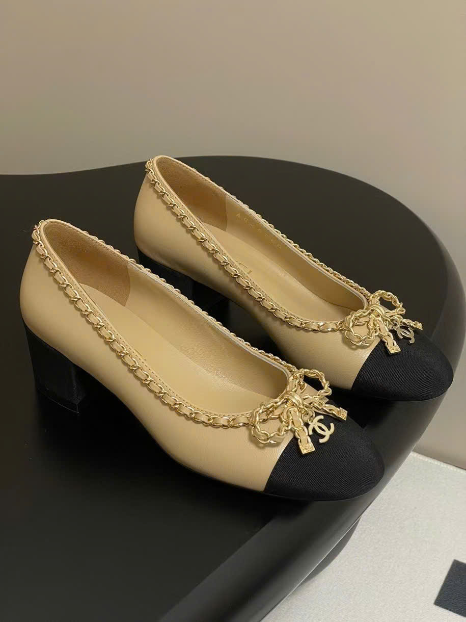 (1:1 replica) Chanel C Logo Vintages Women s Pumps Shoes