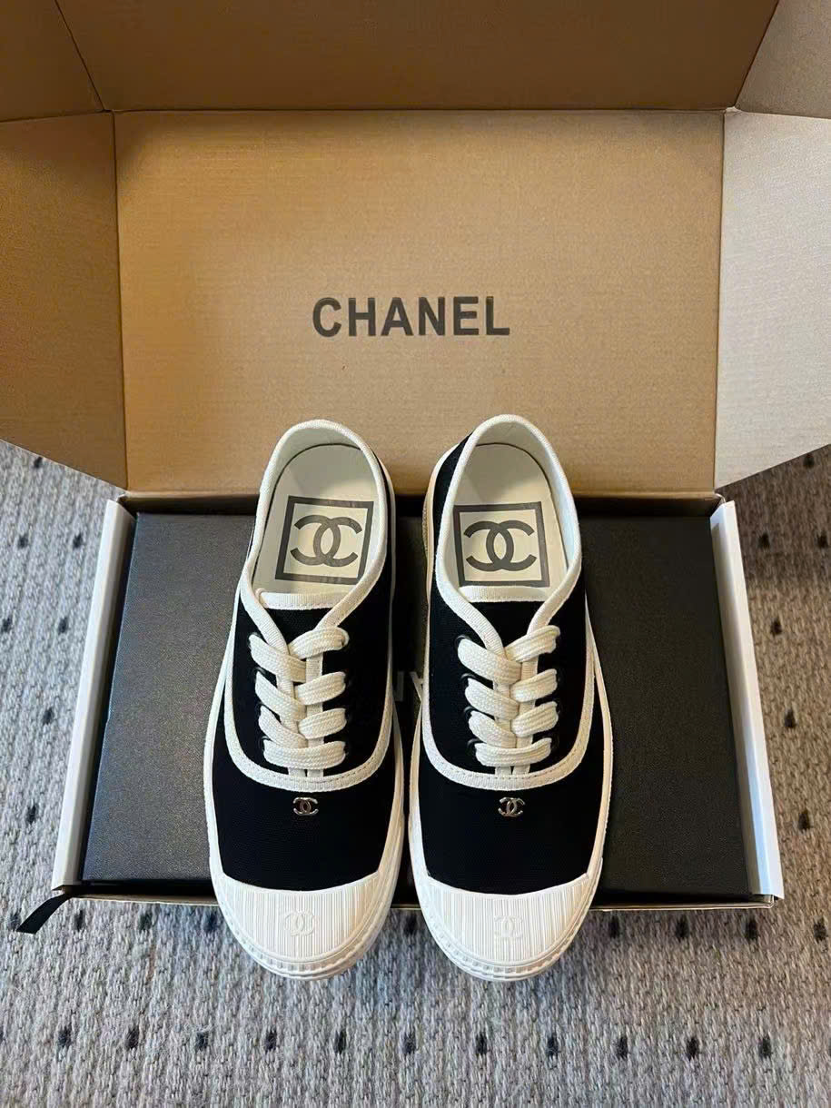 (1:1 replica) Chanel CLogo Vintages Sneaker Women s Shoes