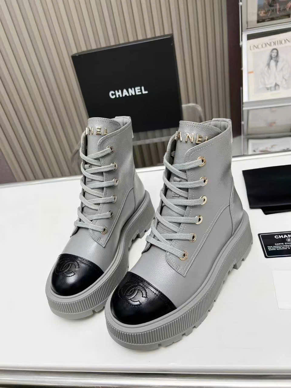 (1:1 replica) Chanel Platform Martin Boots