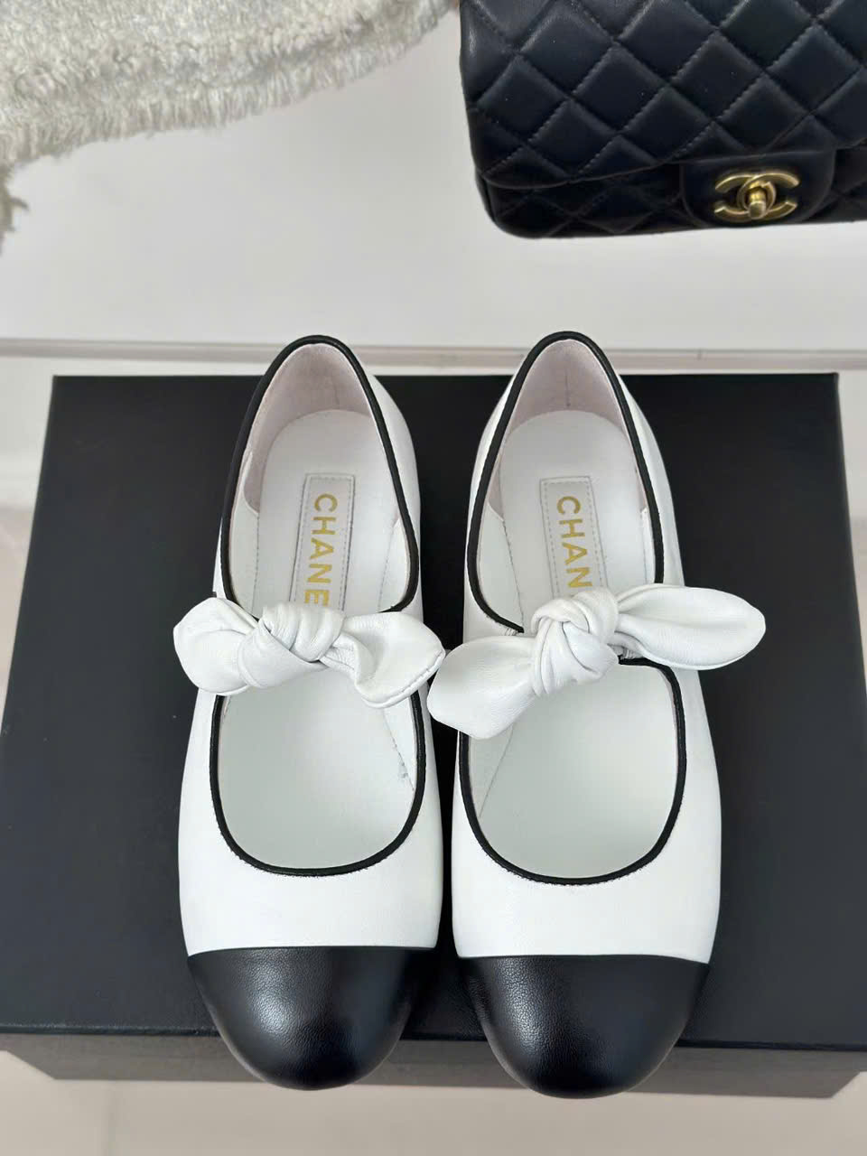 (1:1 replica) Chanel Ballets Leather Women s Shoes