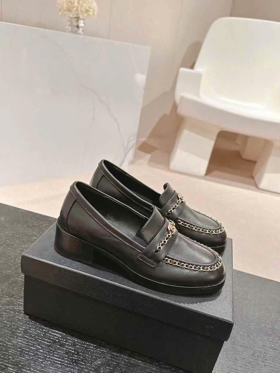 (1:1 replica) Chanel Leather Women s Loafer Shoes