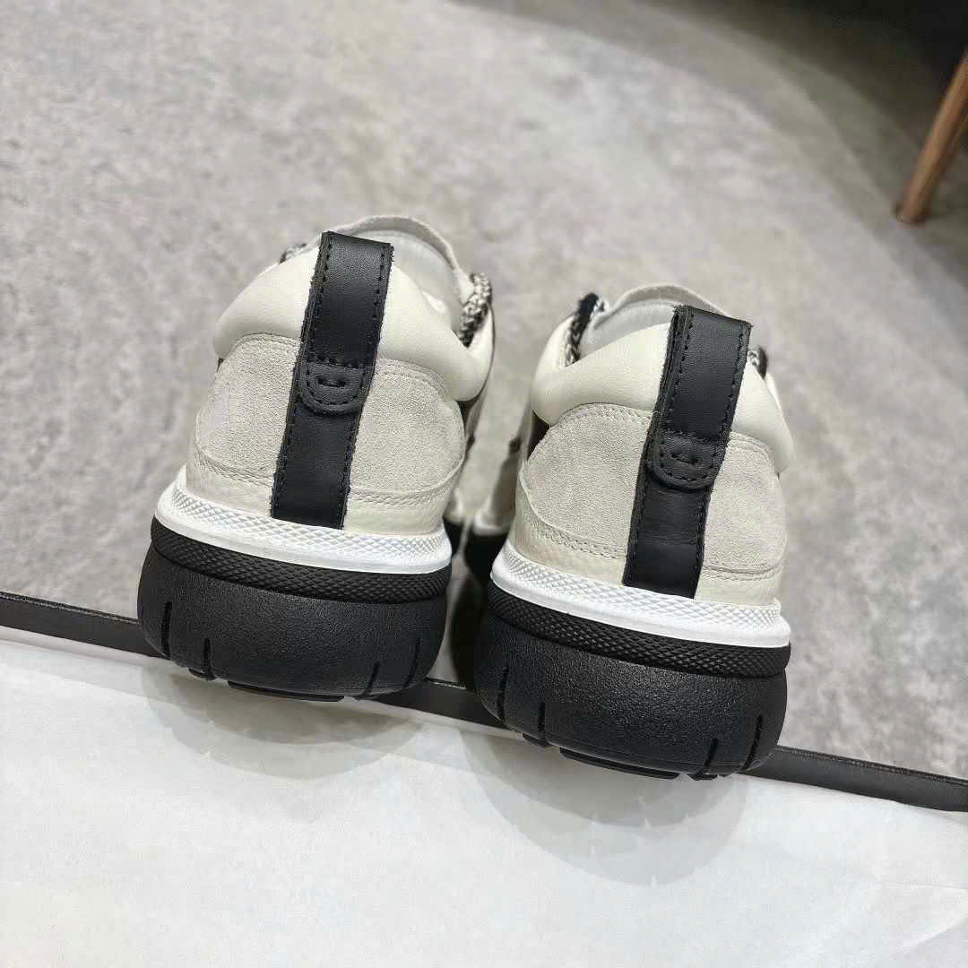 (1:1 replica) Chanel C Logo Sneakers Shoes