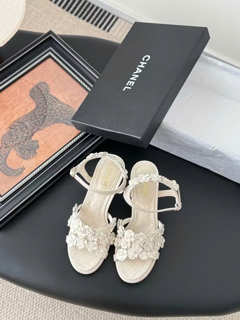 (1:1 replica) Chanel Vintages Women s Sandals VIP New Collections