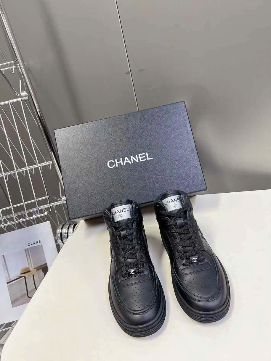 (1:1 replica) Chanel C Logo Training Sneakers Women s Shoes