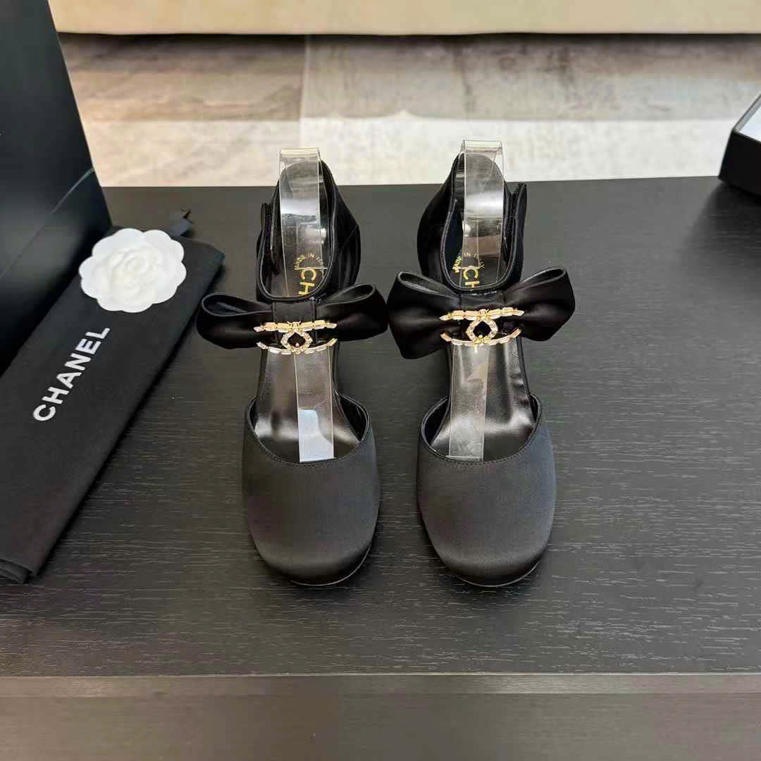 (1:1 replica) Chanel Velvet Vintage Shoes
