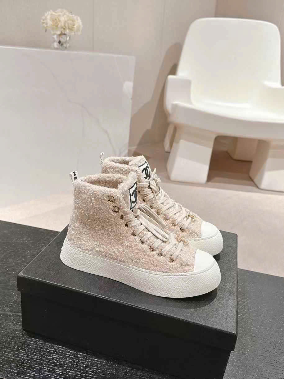 (1:1 replica) Chanel C Logo Sneakers Shoes