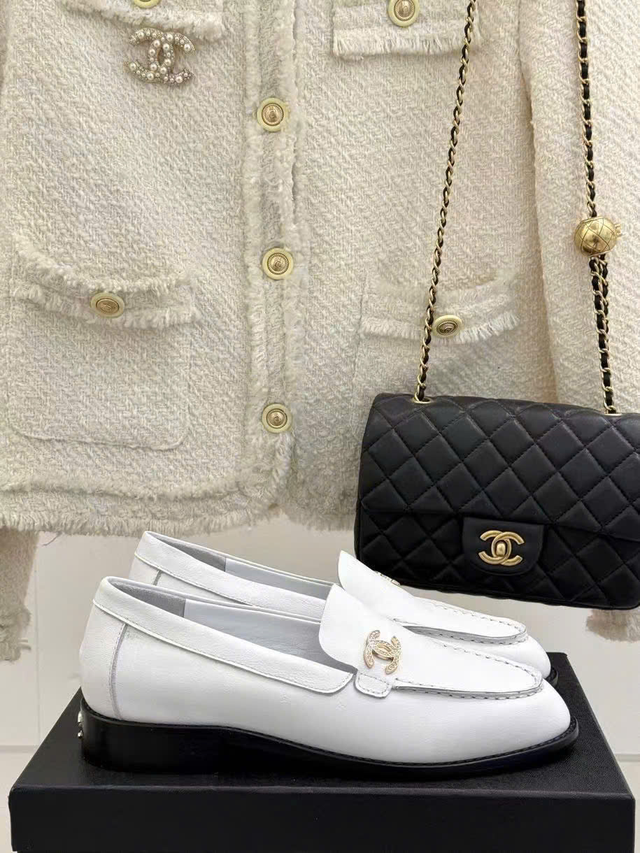 (1:1 replica) Chanel C Logo Loafer Leather Women s Shoes